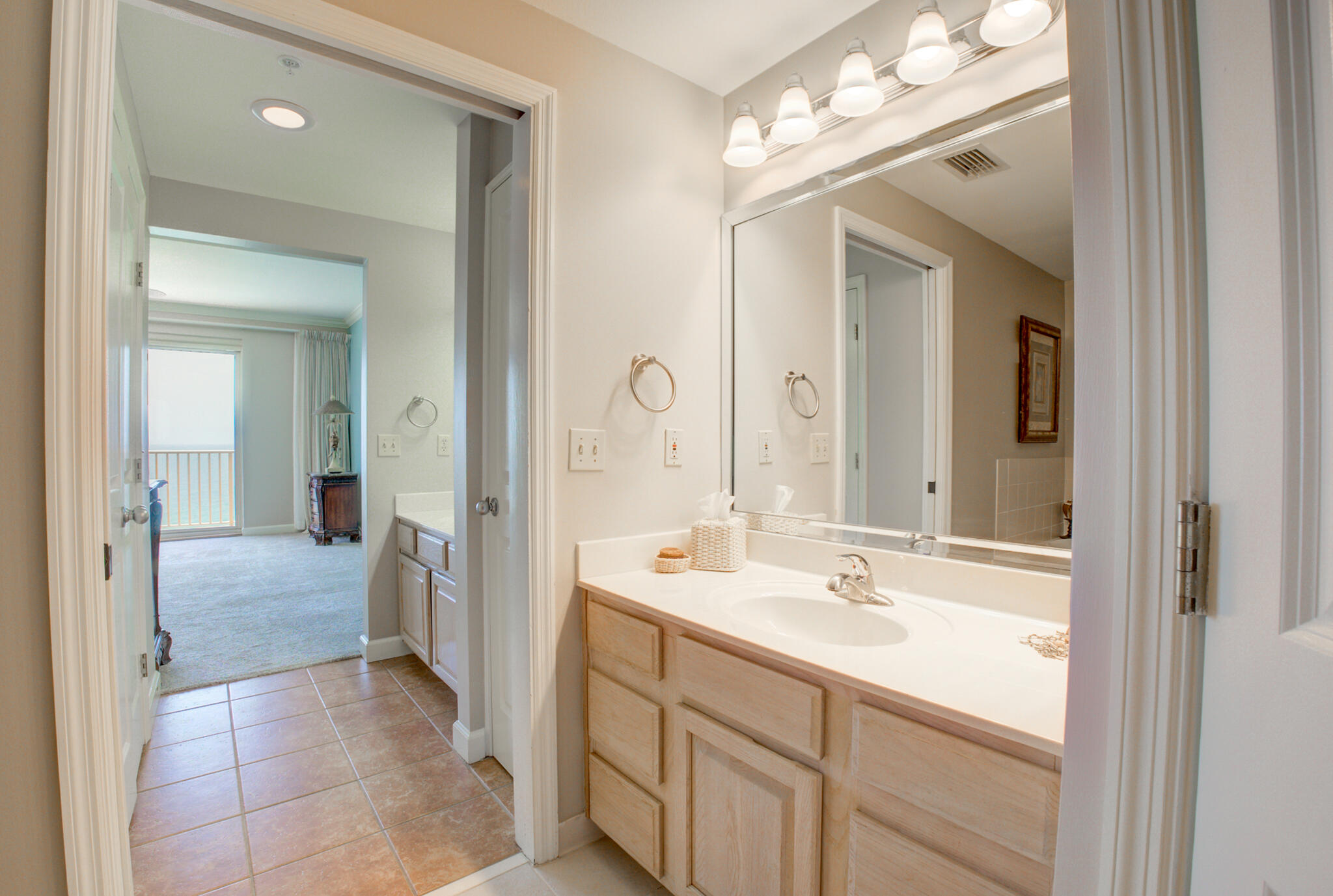 Grande Surf Club Condo - Residential