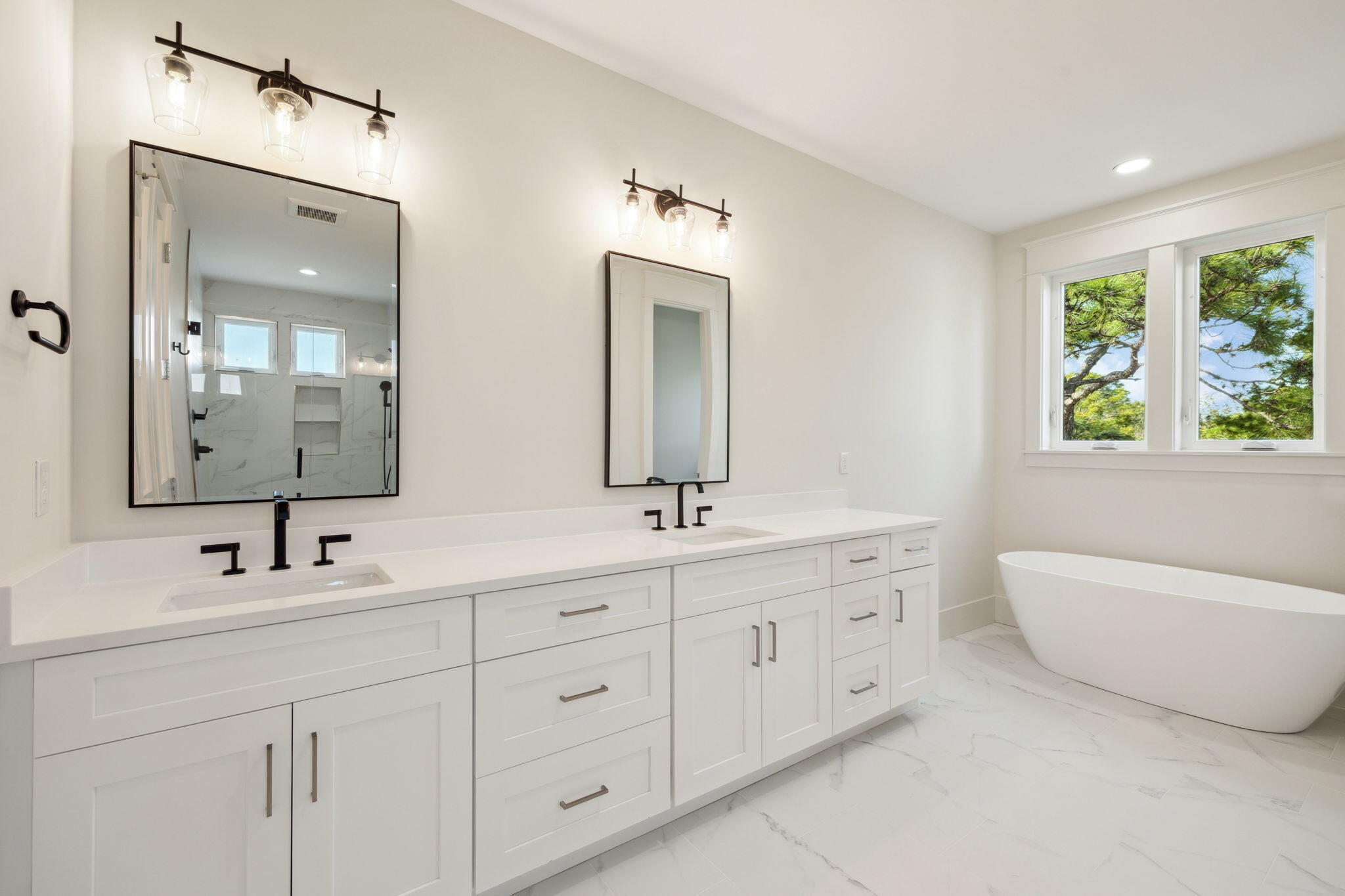 GULF SHORE MANOR - Residential