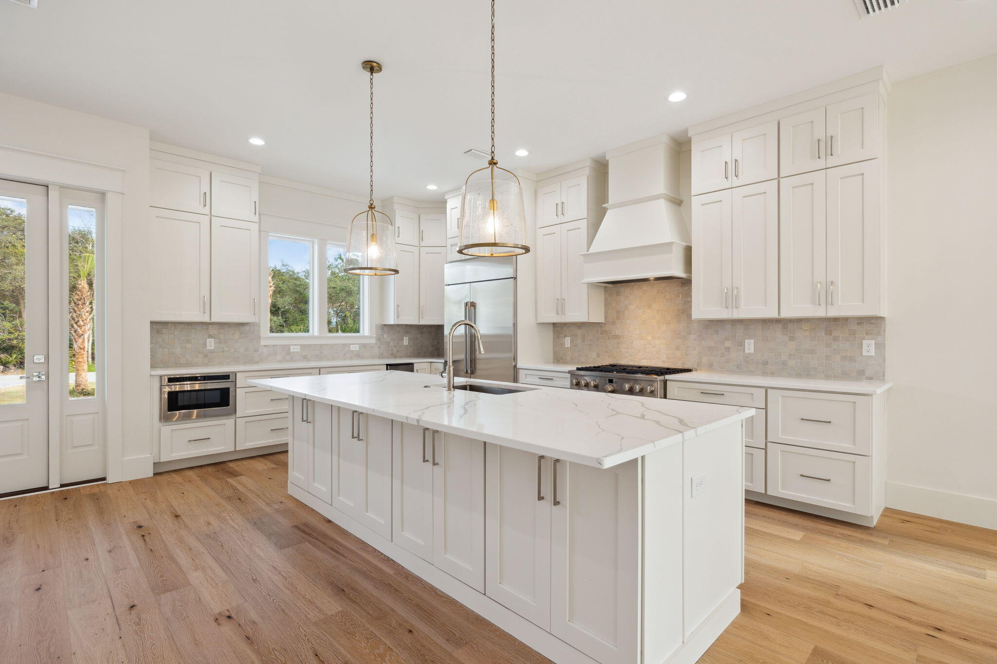 GULF SHORE MANOR - Residential