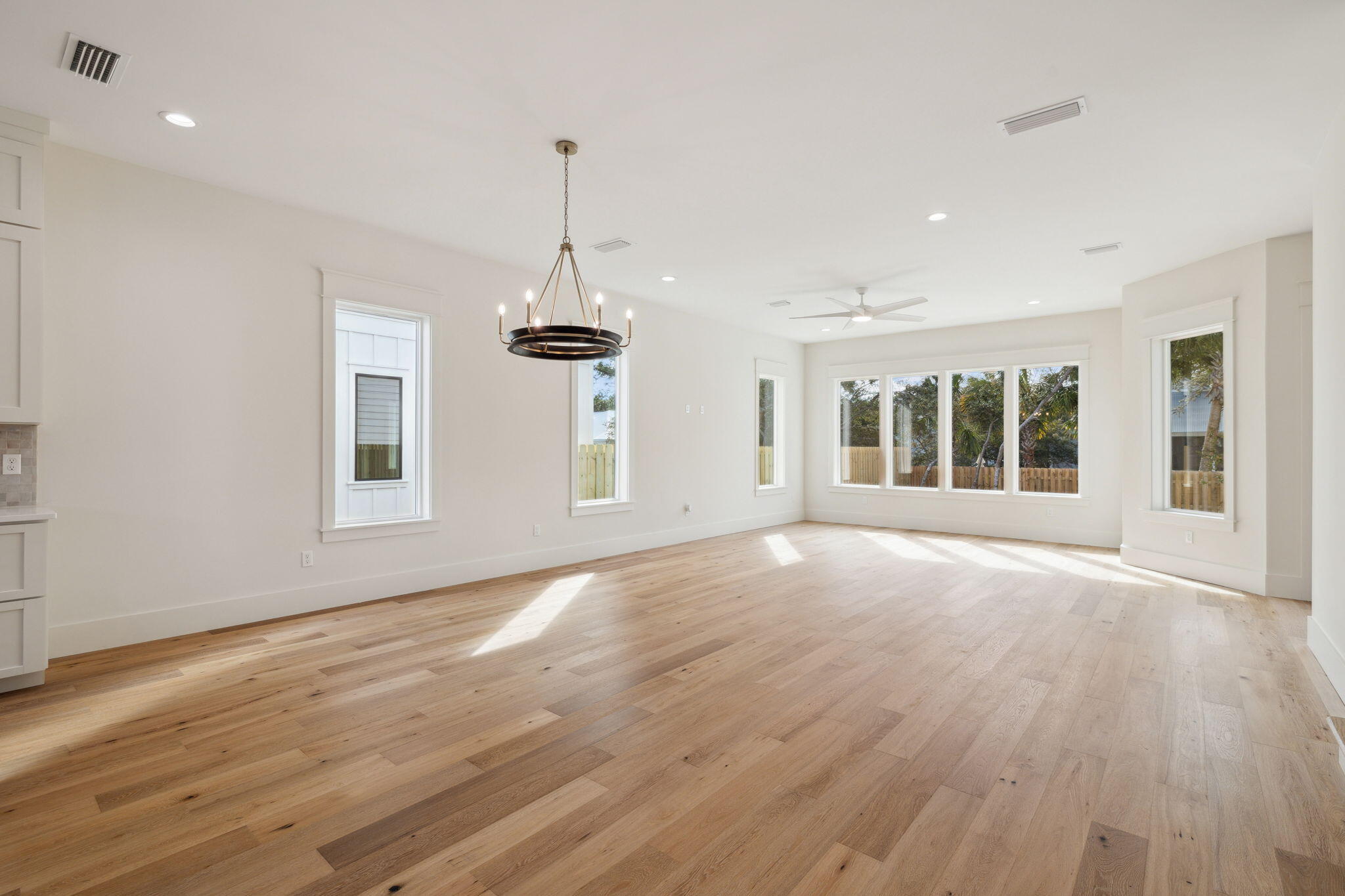 GULF SHORE MANOR - Residential