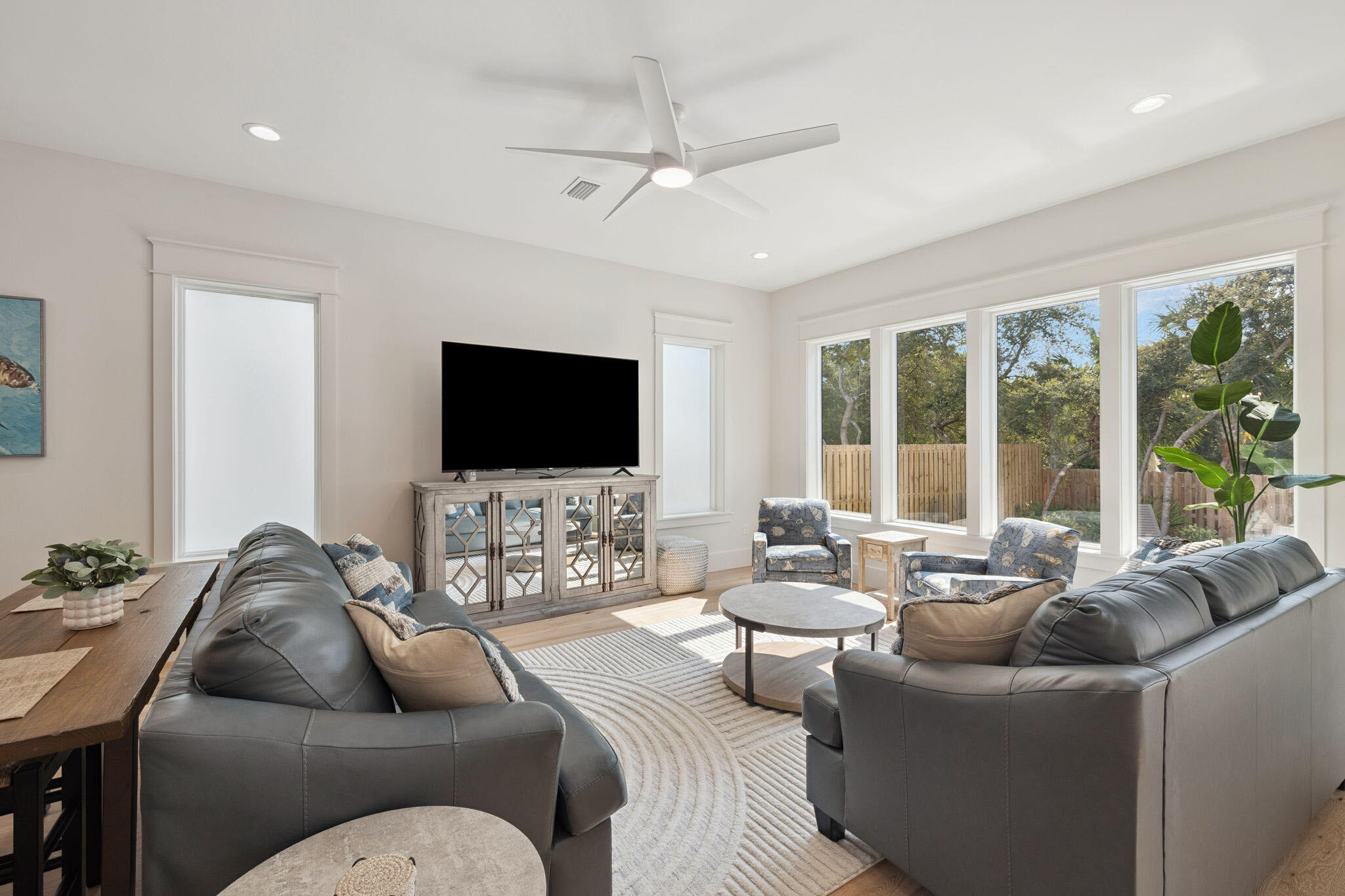 GULF SHORE MANOR - Residential