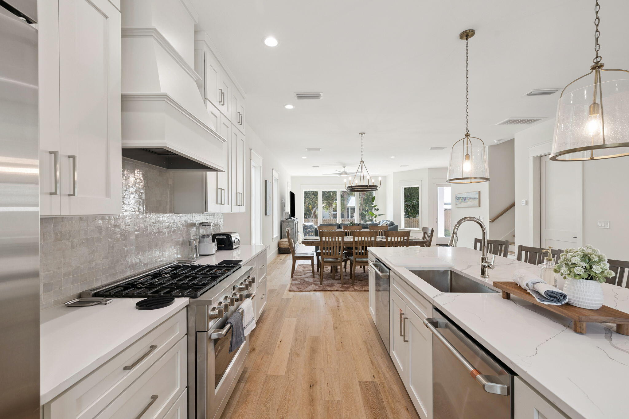 GULF SHORE MANOR - Residential