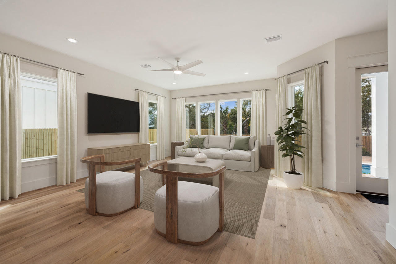 GULF SHORE MANOR - Residential
