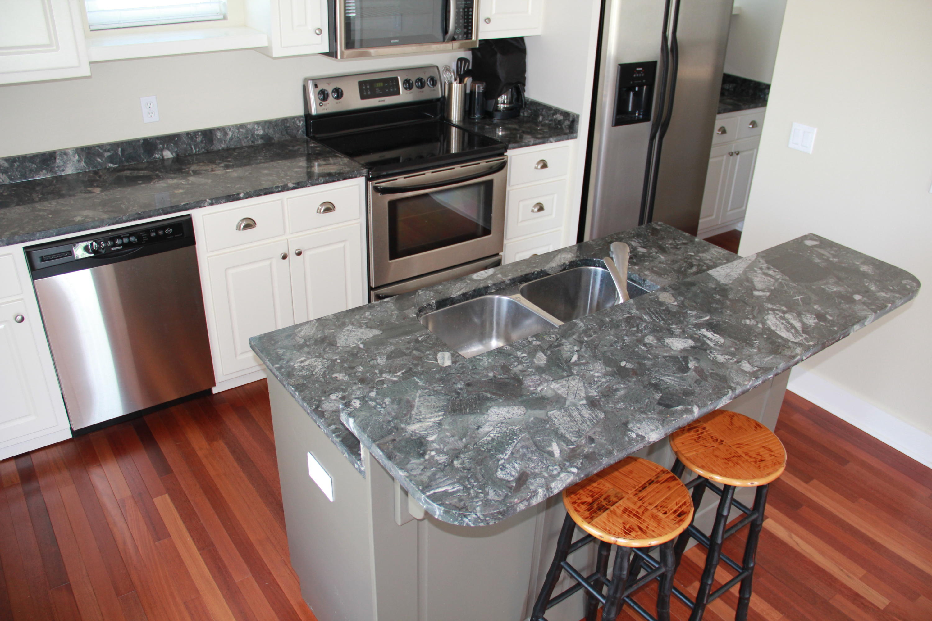 KISKA BEACH 1ST ADDN - Residential