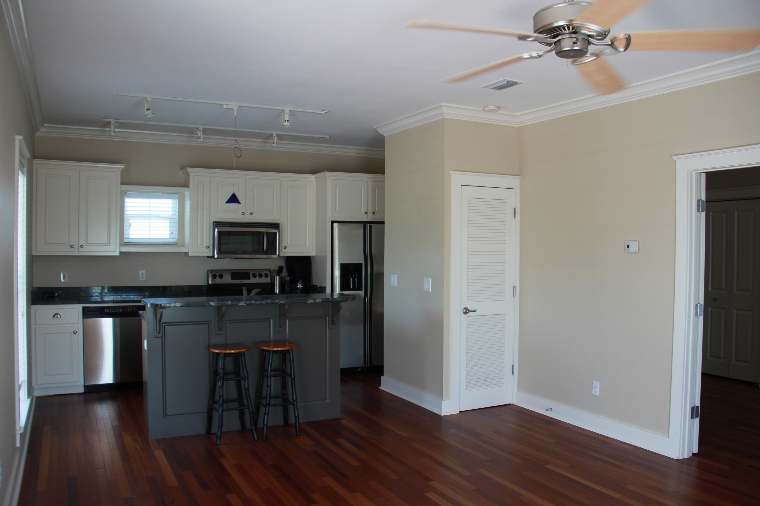 KISKA BEACH 1ST ADDN - Residential