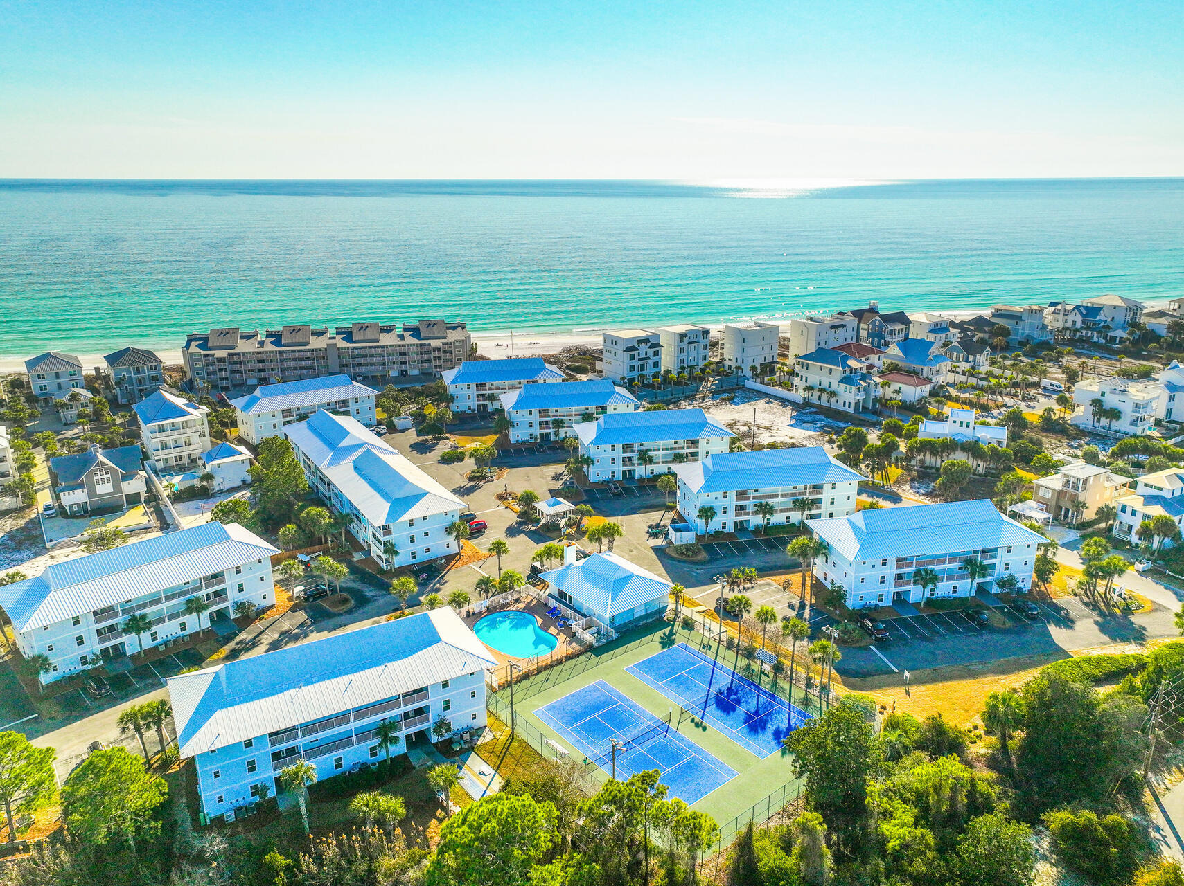 BEACHSIDE VILLAS CONDO - Residential