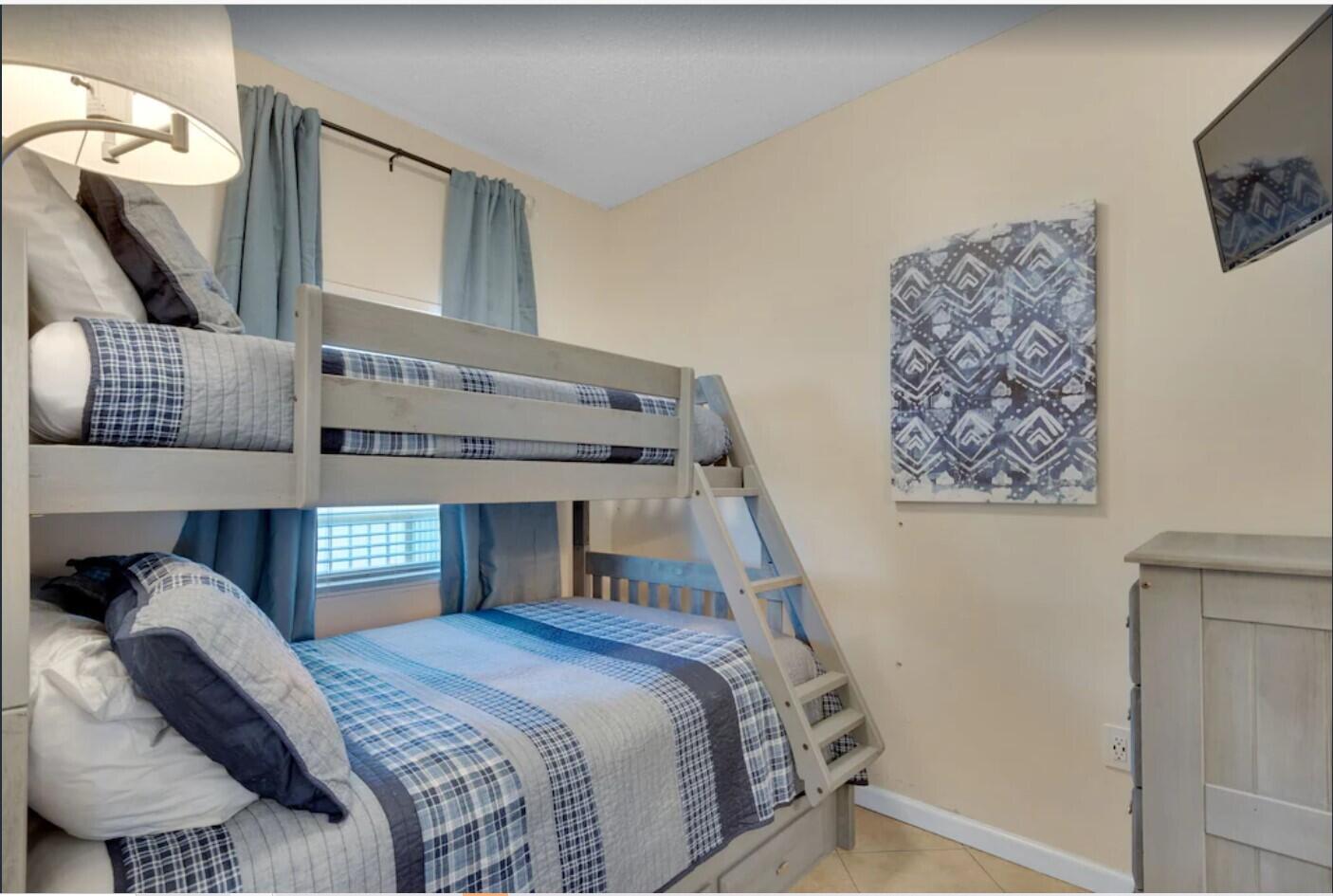 STERLING SANDS CONDO - Residential