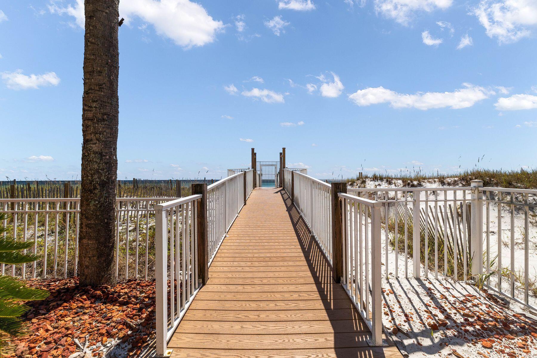 DESTIN TOWERS CONDO - Residential