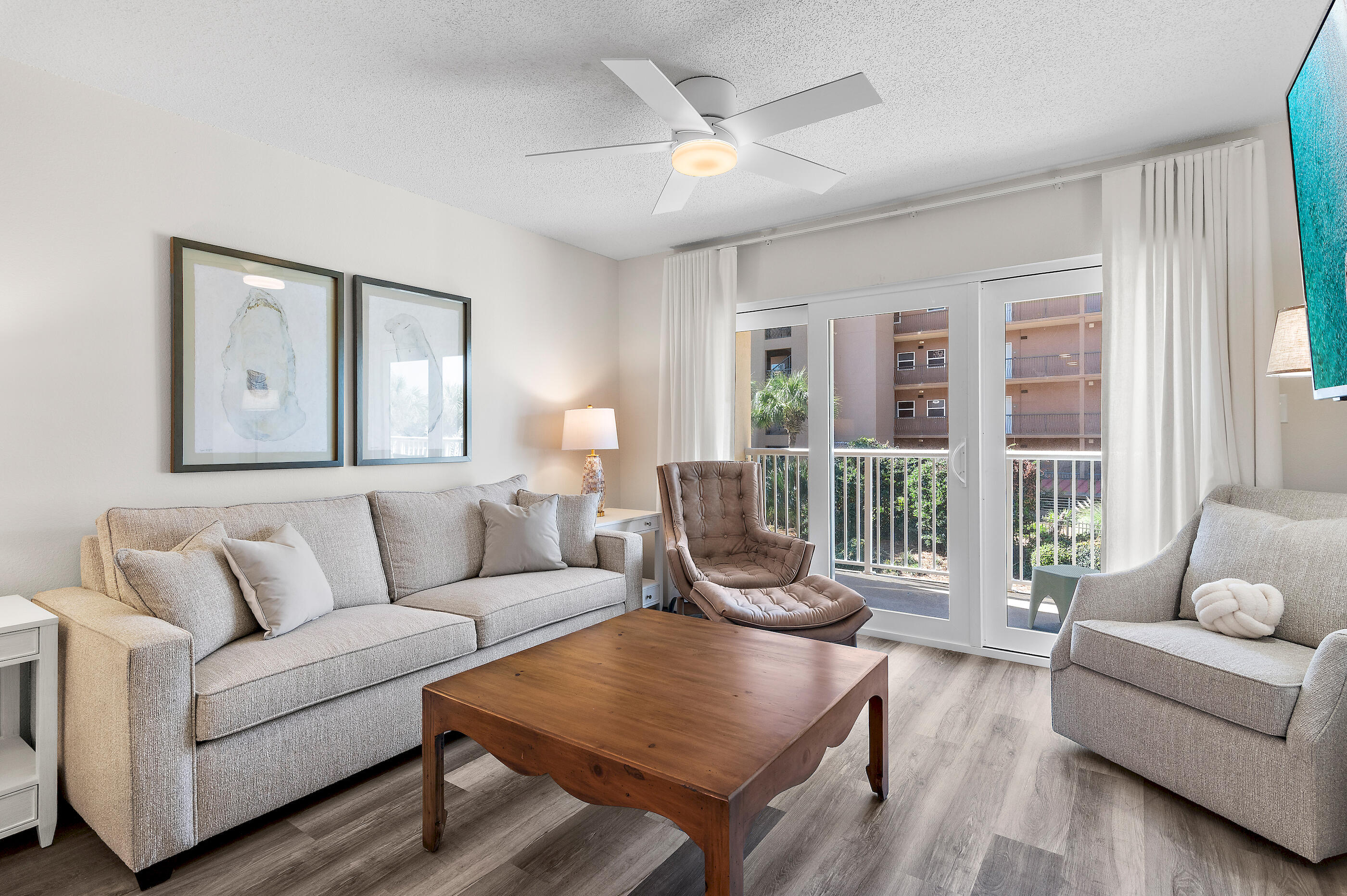 CIBONEY CONDO - Residential