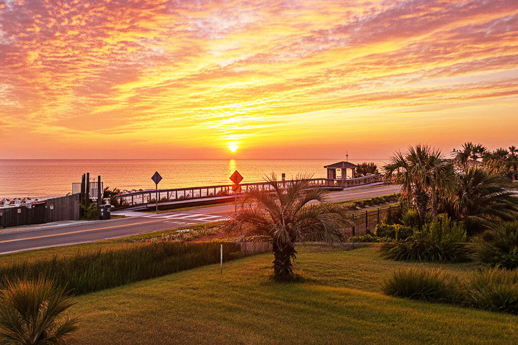 CIBONEY CONDO - Residential