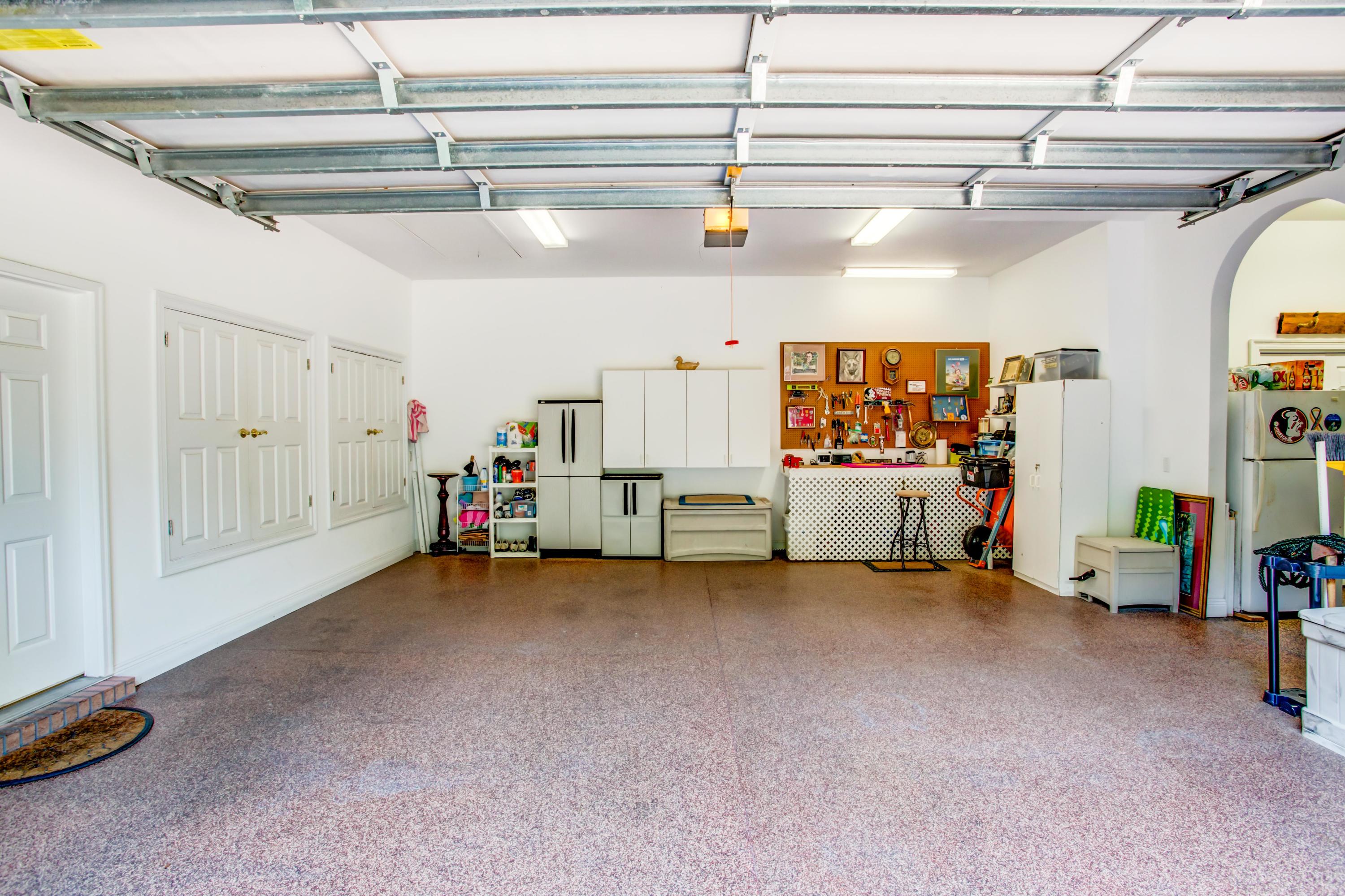 Kelly Plantation - Residential