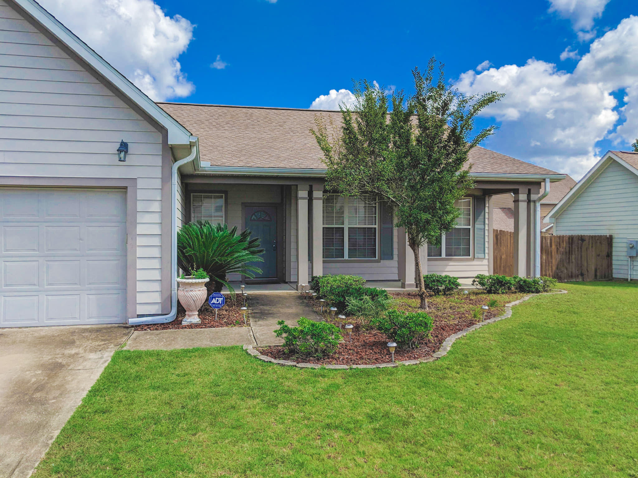 SANDY RIDGE ESTATES - Residential