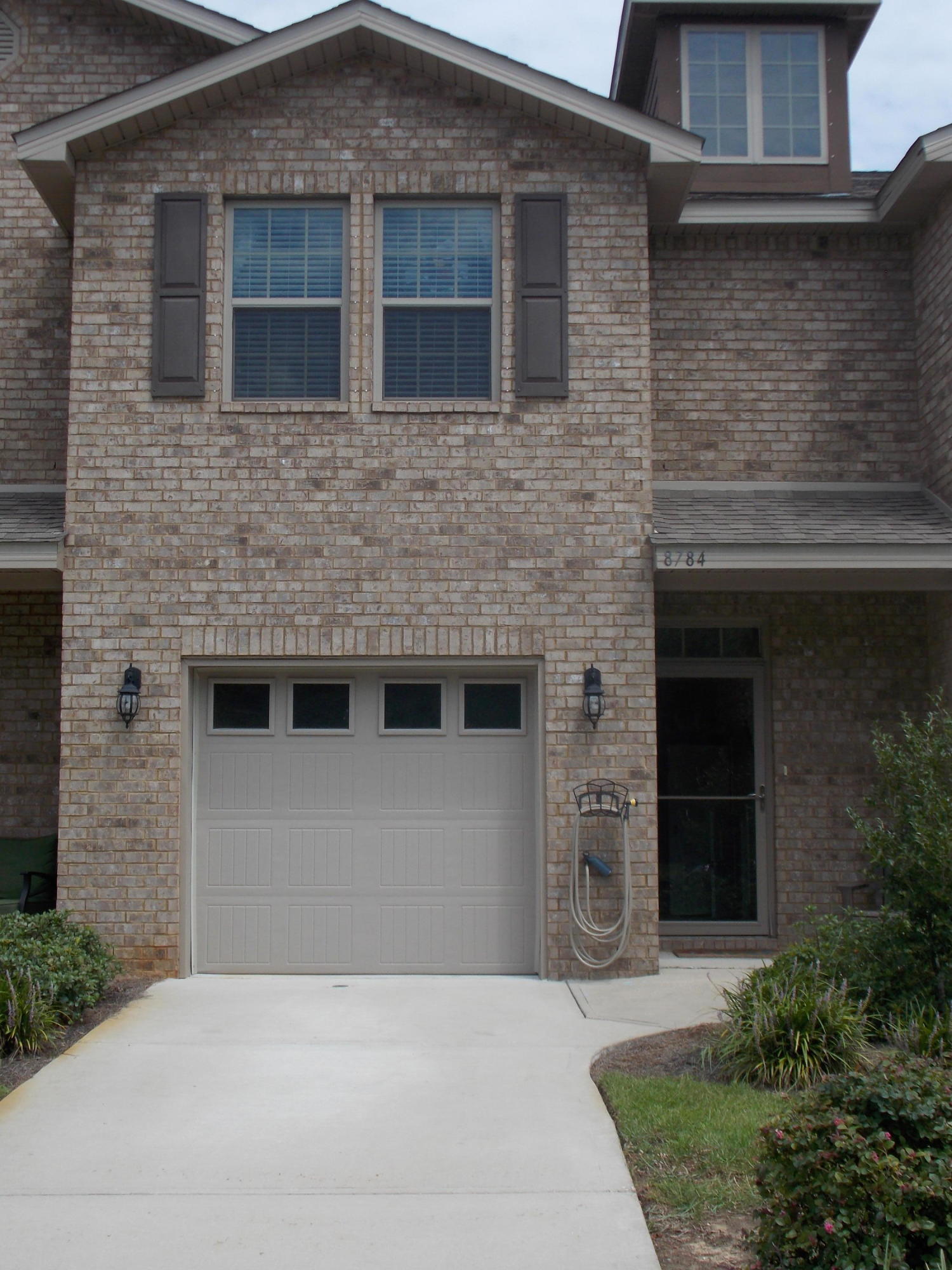 Come see this Lovely Townhome located in the back of the desirable Reserve Point for added privacy. This 3 bedroom 2.5 bath has many upgrades such as an A/C air filter system, a vinyl privacy fence surrounded by beautiful flowers, pull out stainless steel drawers in kitchen, and bathrooms, and Wainscoting through out the home., and the closet under the stairs has been completed for a beautiful usable space. The owner has opened up the entry with a customized stairwell adding depth to the entrance. Reserve Point is only 2 minutes from the Navarre Beach bridge, quick access to Hulburt and Eglin AFB.