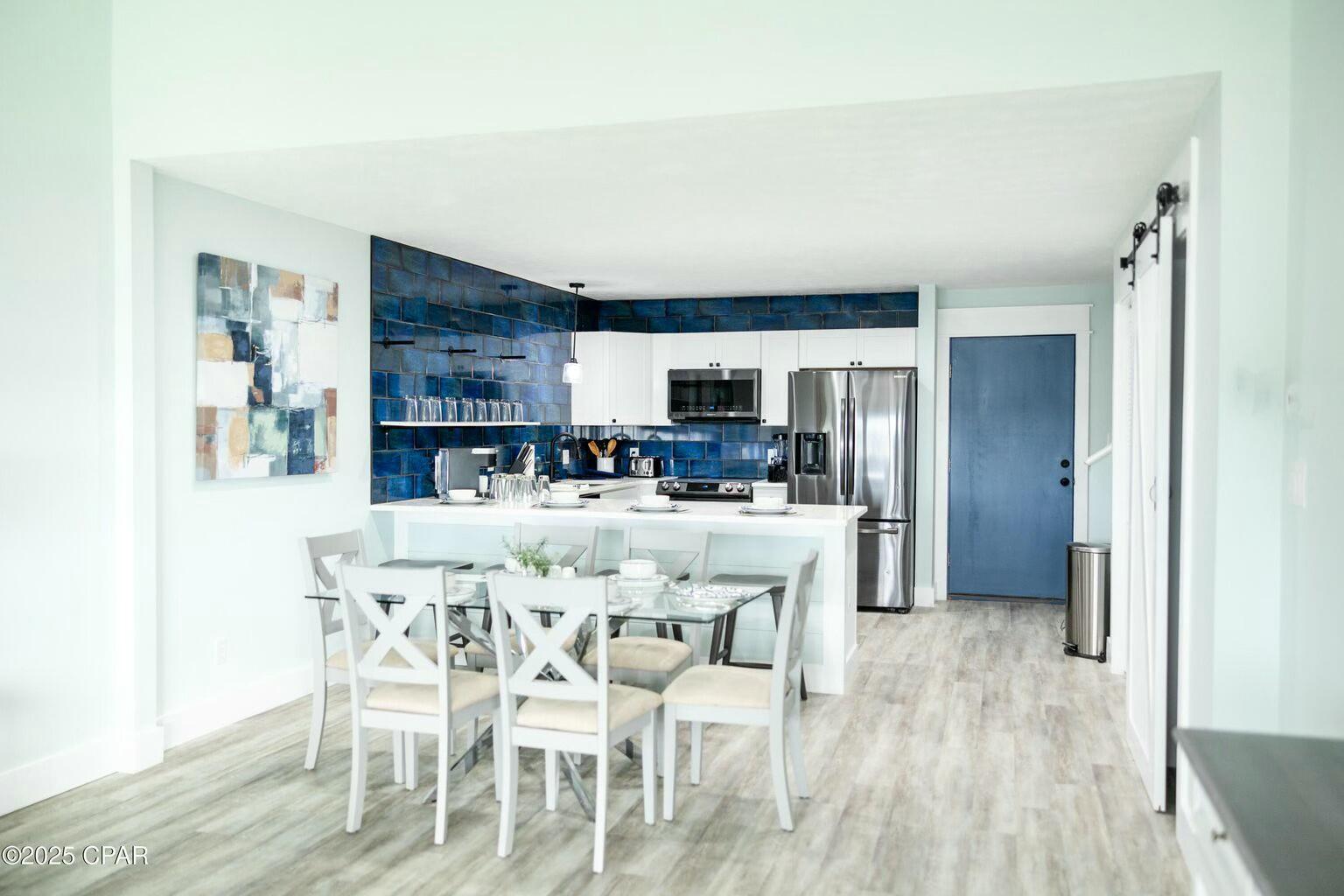 bay point harbour villas - Residential