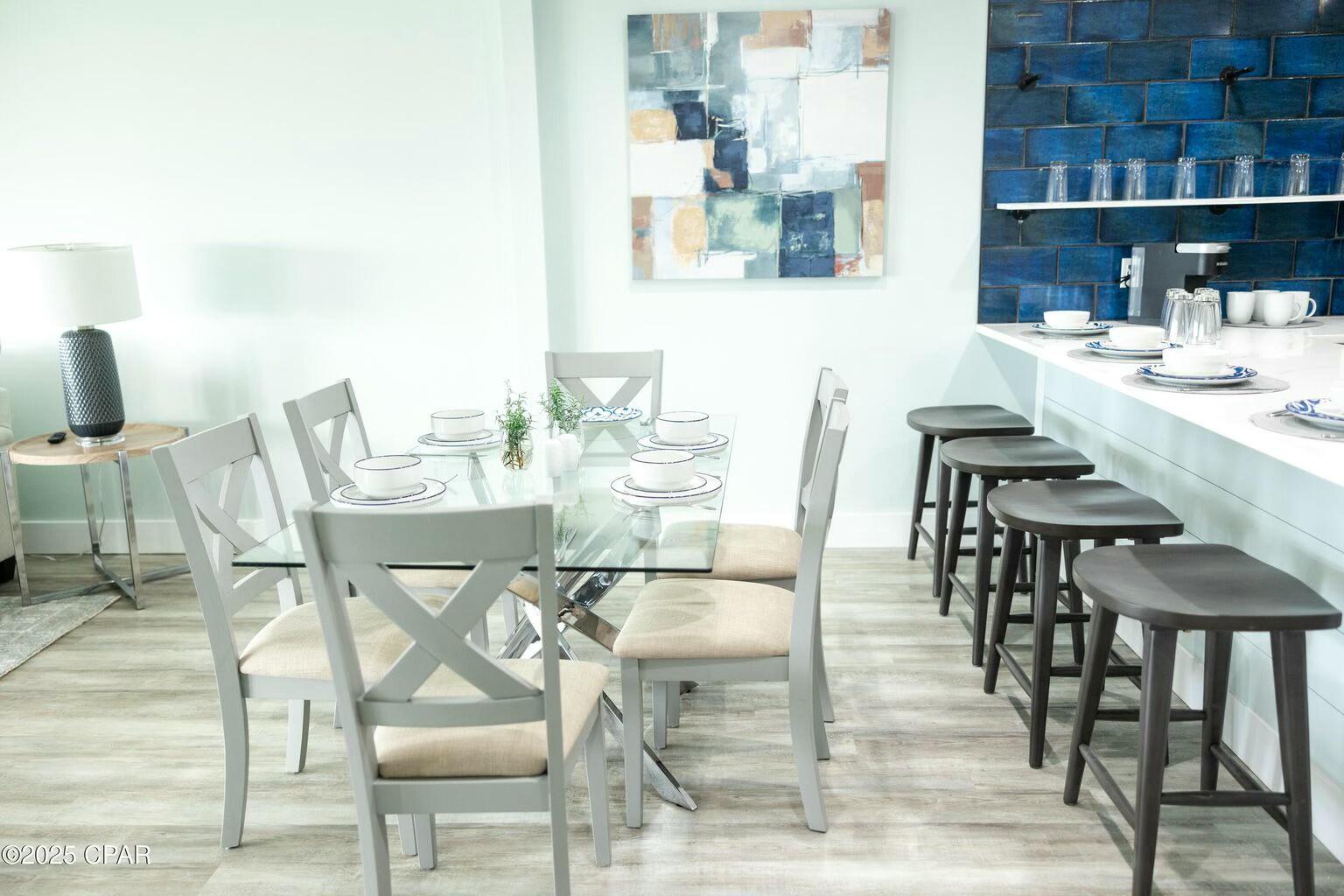 bay point harbour villas - Residential