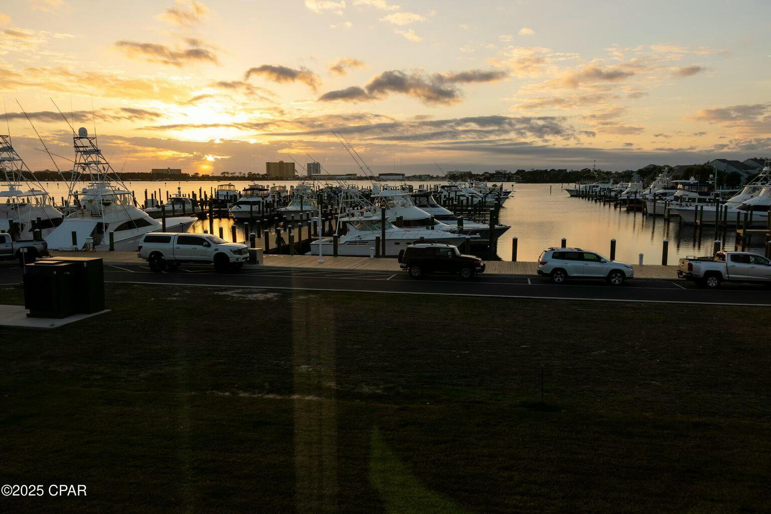 bay point harbour villas - Residential