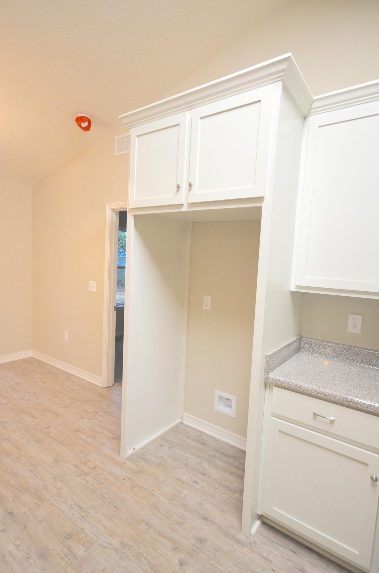 OAKDALE MINI FARMS - Residential