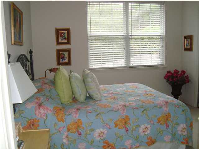 SEABREEZE 1ST ADDN - Residential