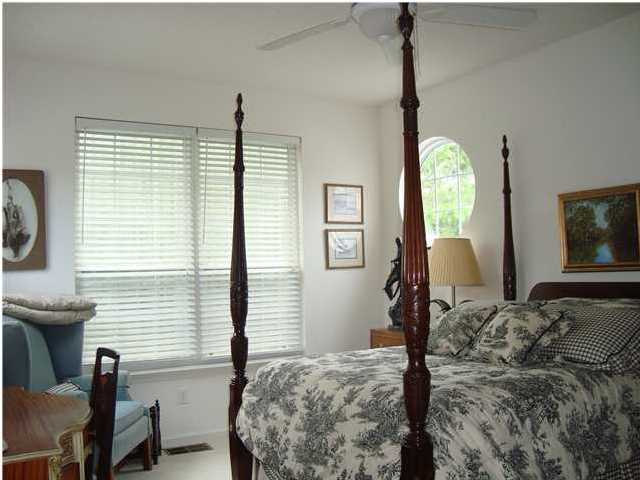 SEABREEZE 1ST ADDN - Residential
