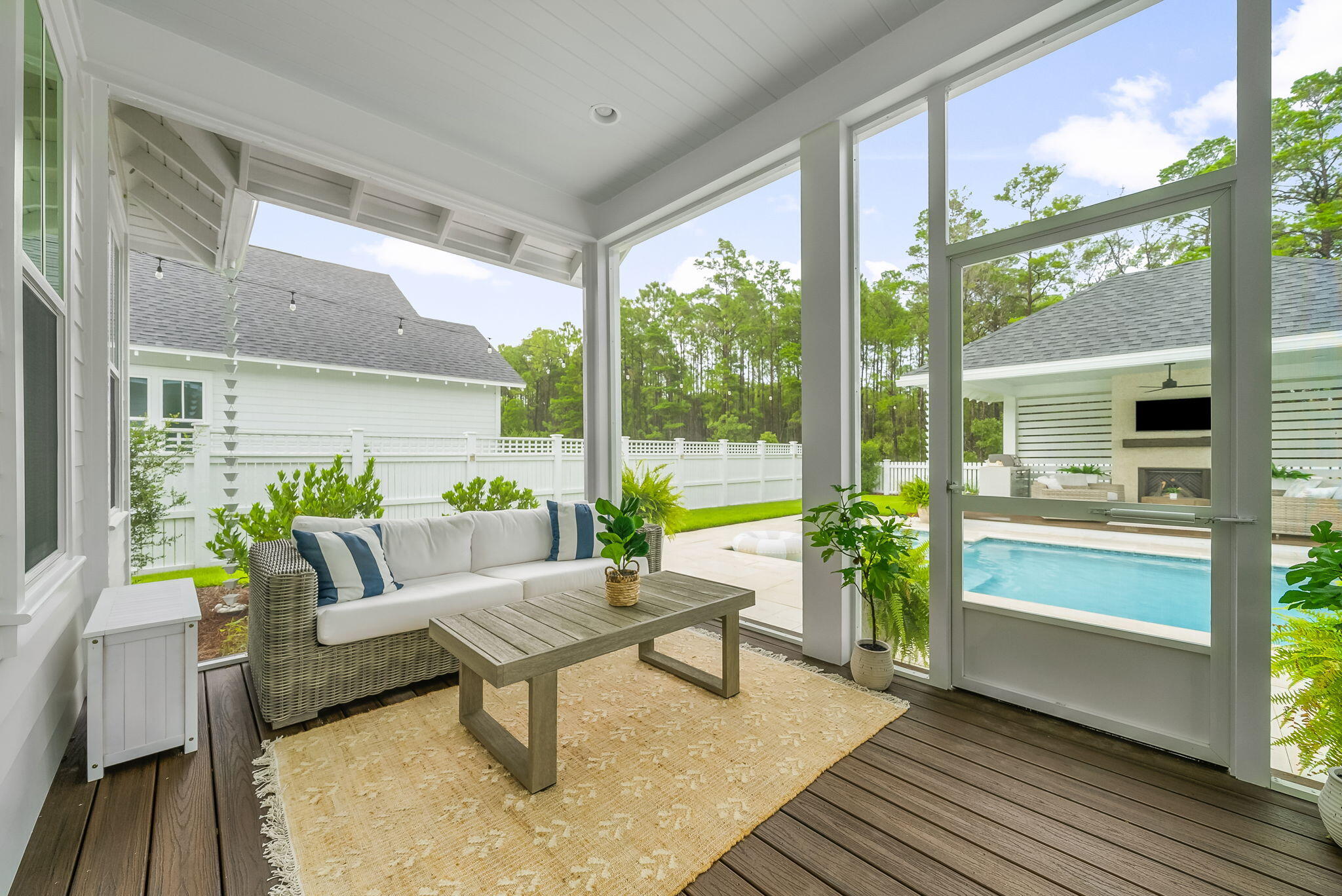 WATERSOUND ORIGINS - Residential