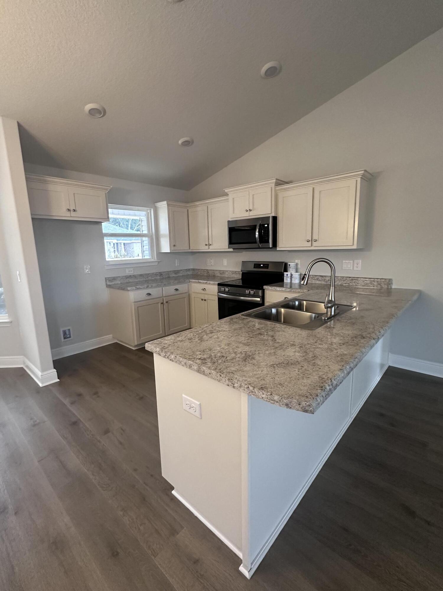 Ashton View - Residential