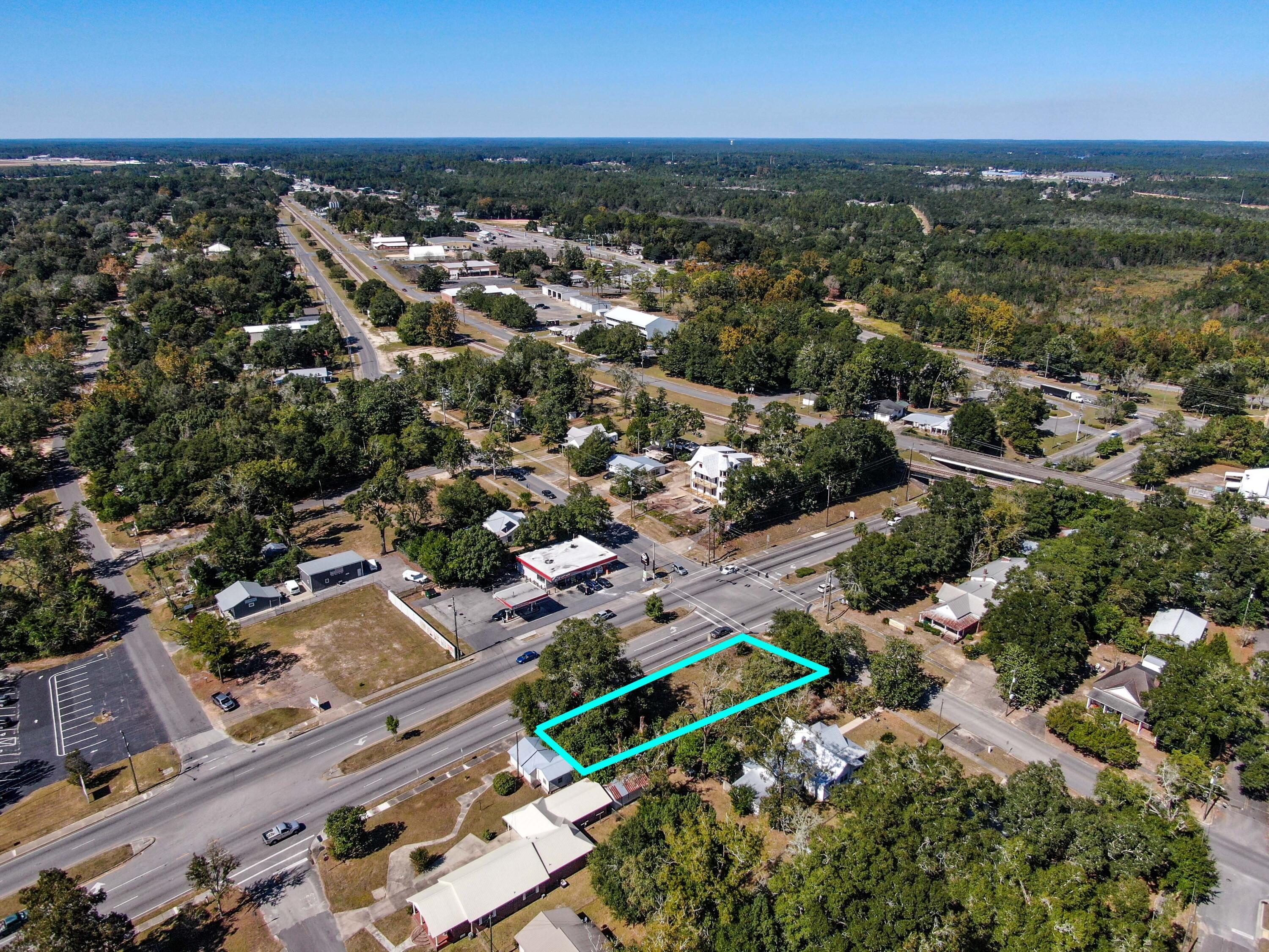 TOWN OF DEFUNIAK SPRINGS - Land