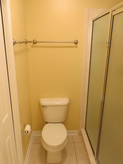 BRIDGEPORT COLONY - Residential Lease