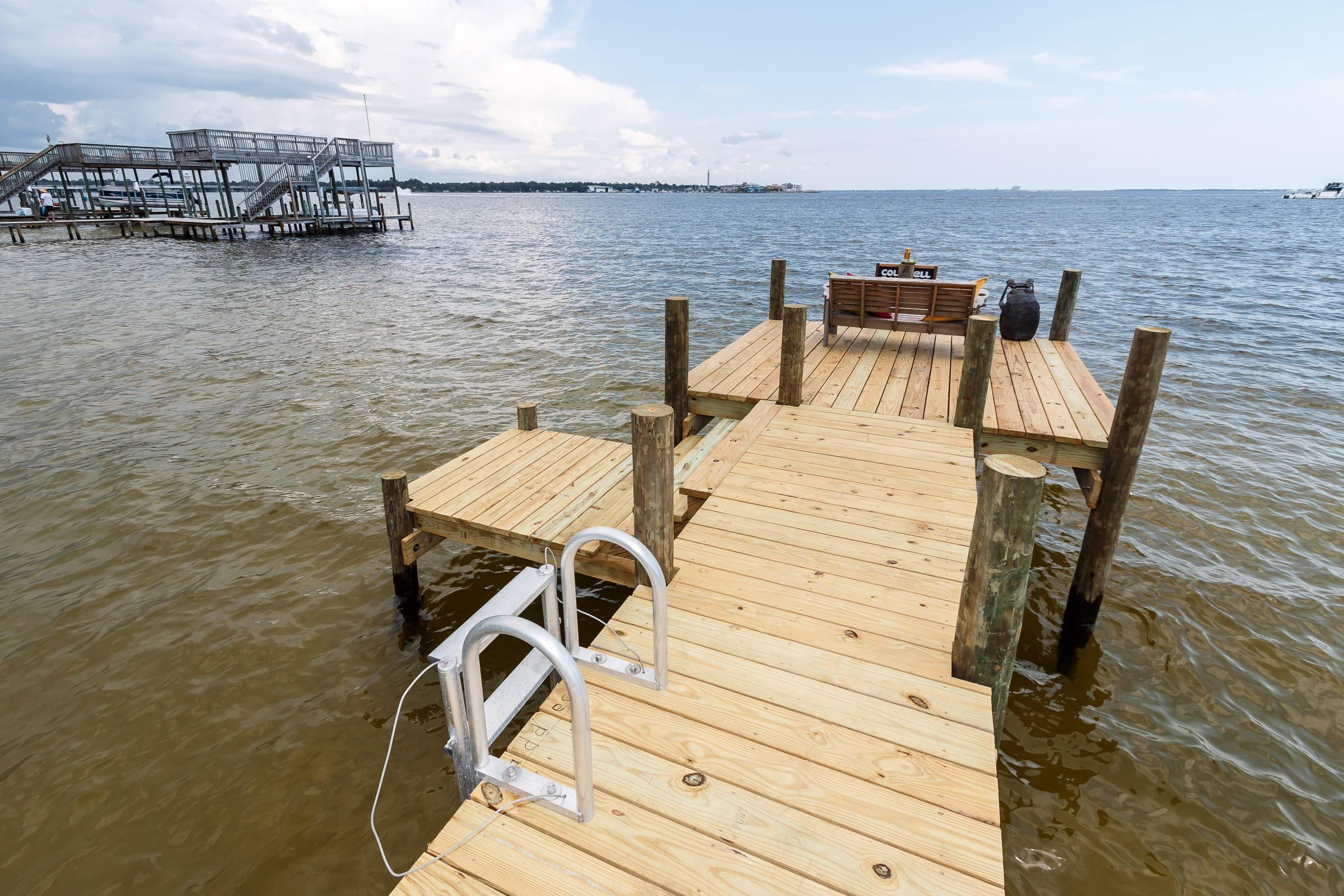 GARNIERS BEACH - Residential