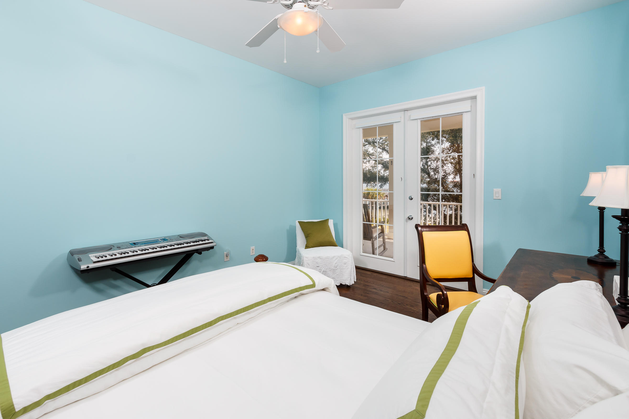 GARNIERS BEACH - Residential