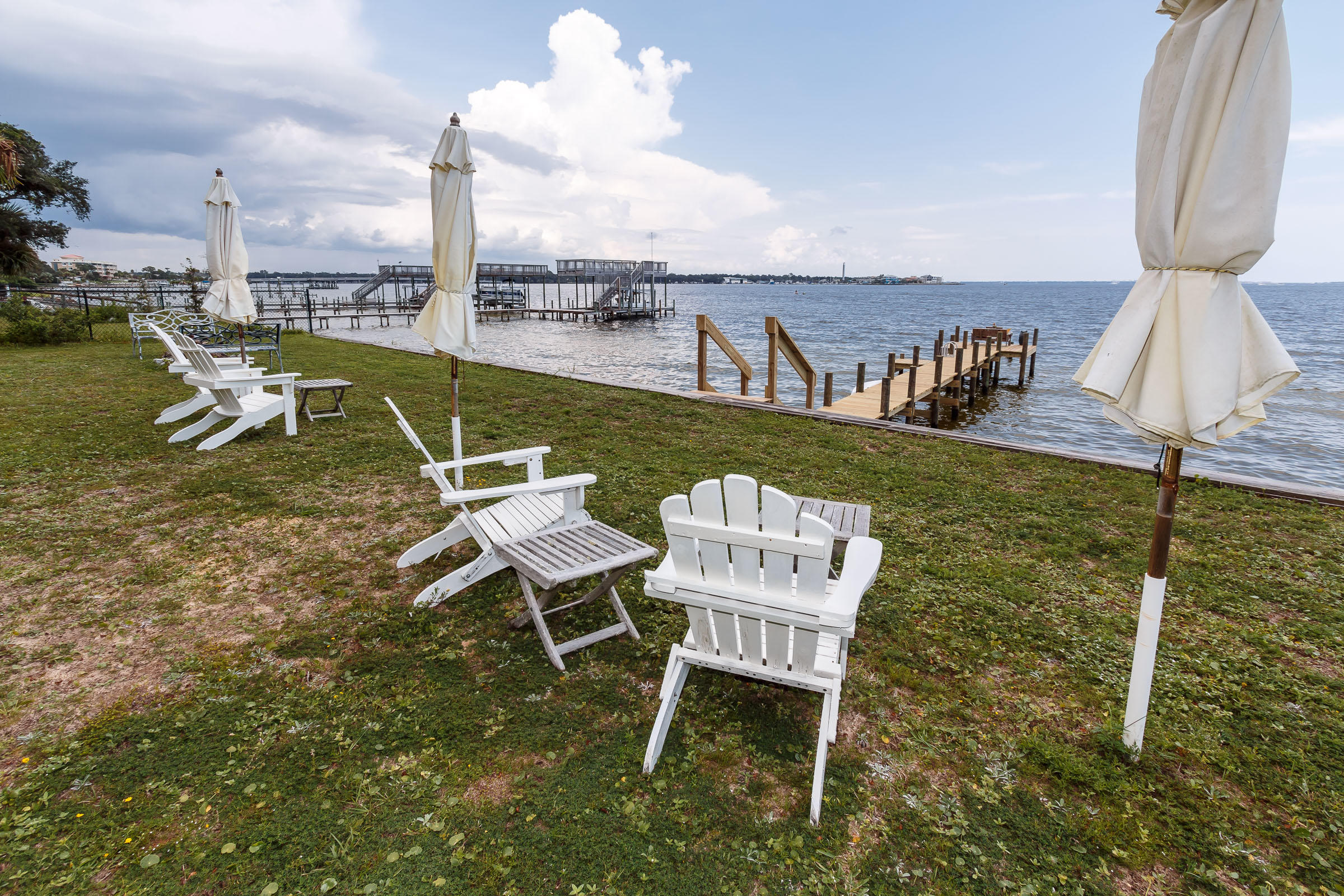 GARNIERS BEACH - Residential