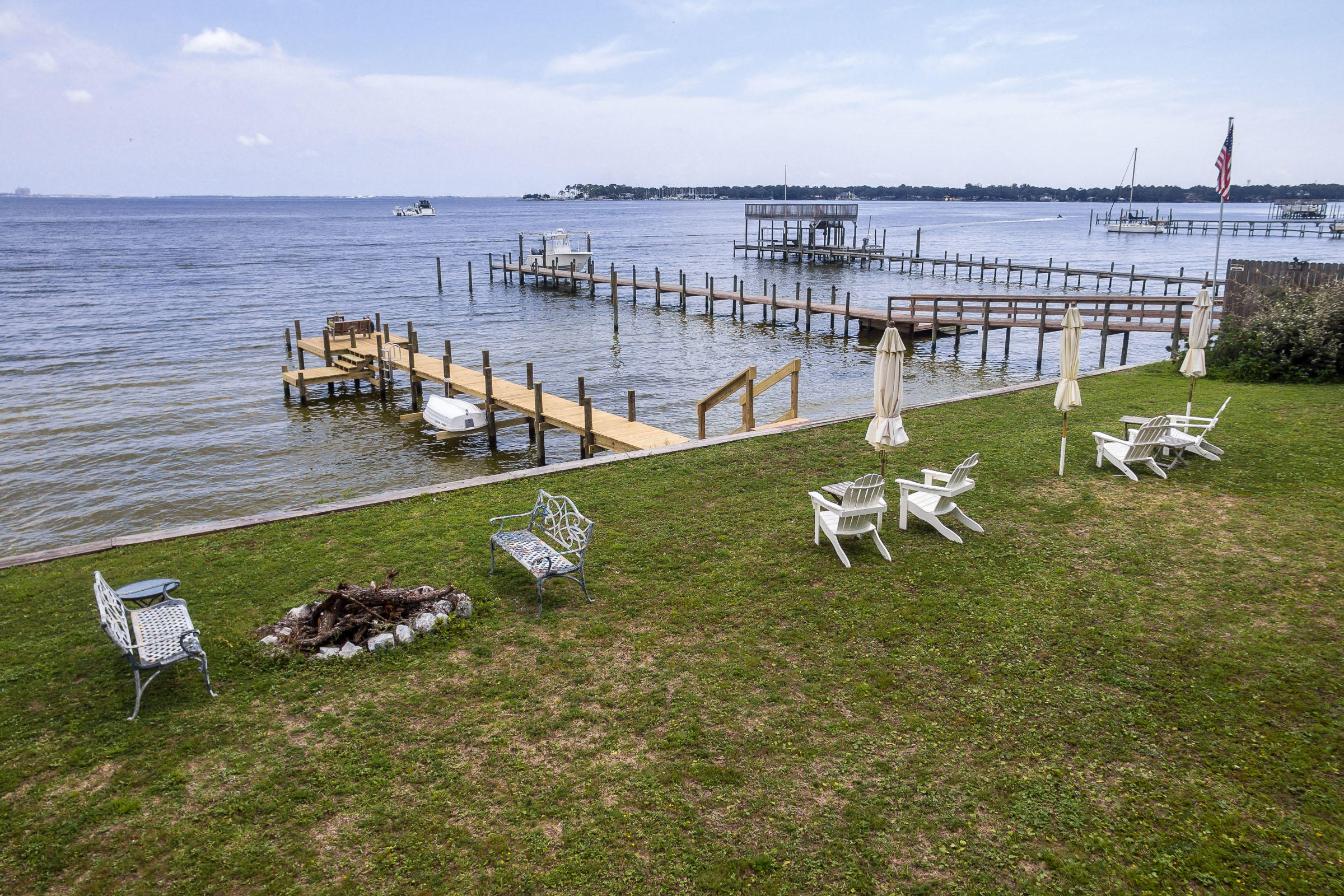 GARNIERS BEACH - Residential