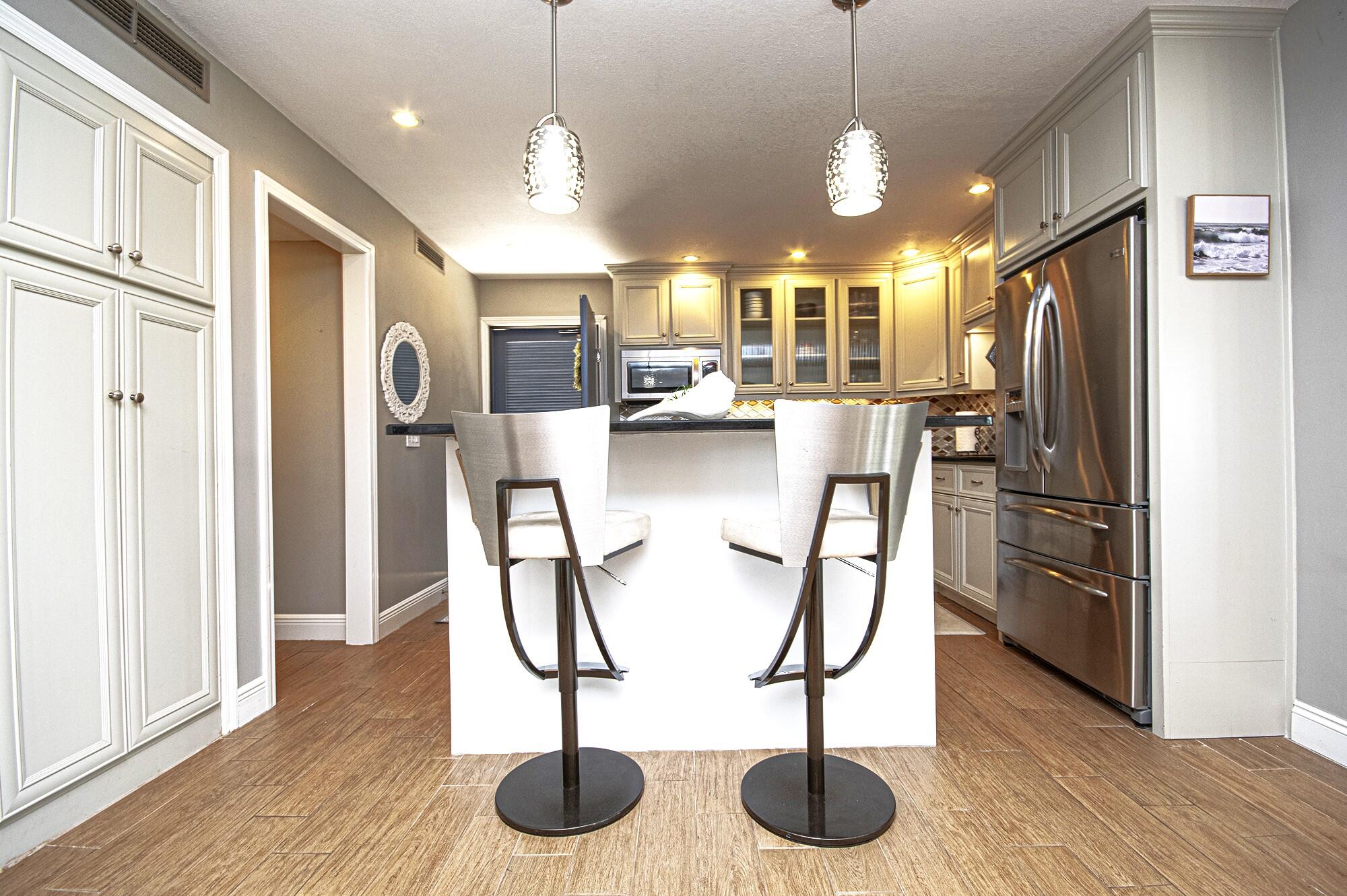 Bay Point Harbour Villas - Residential