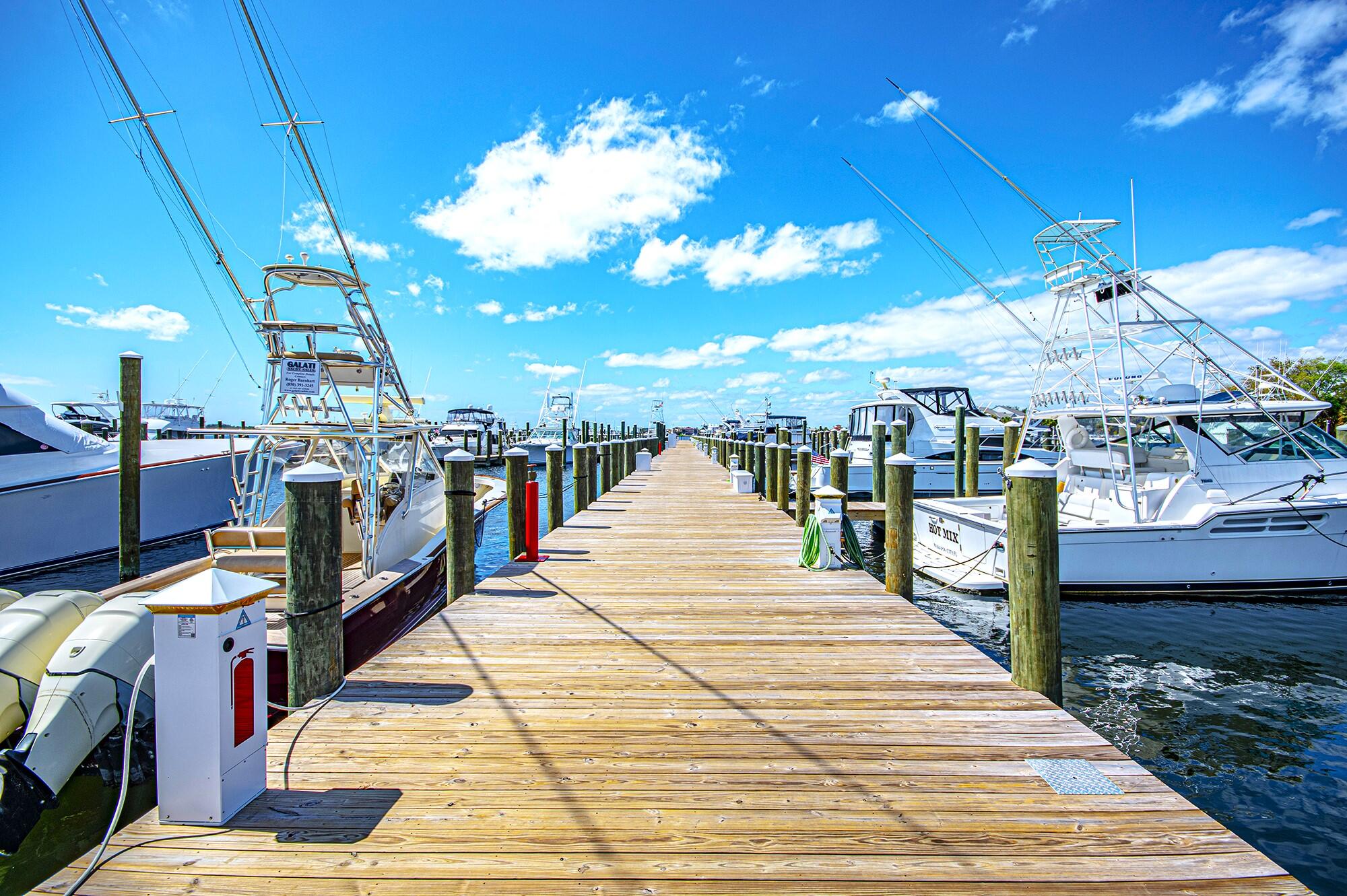 Bay Point Harbour Villas - Residential