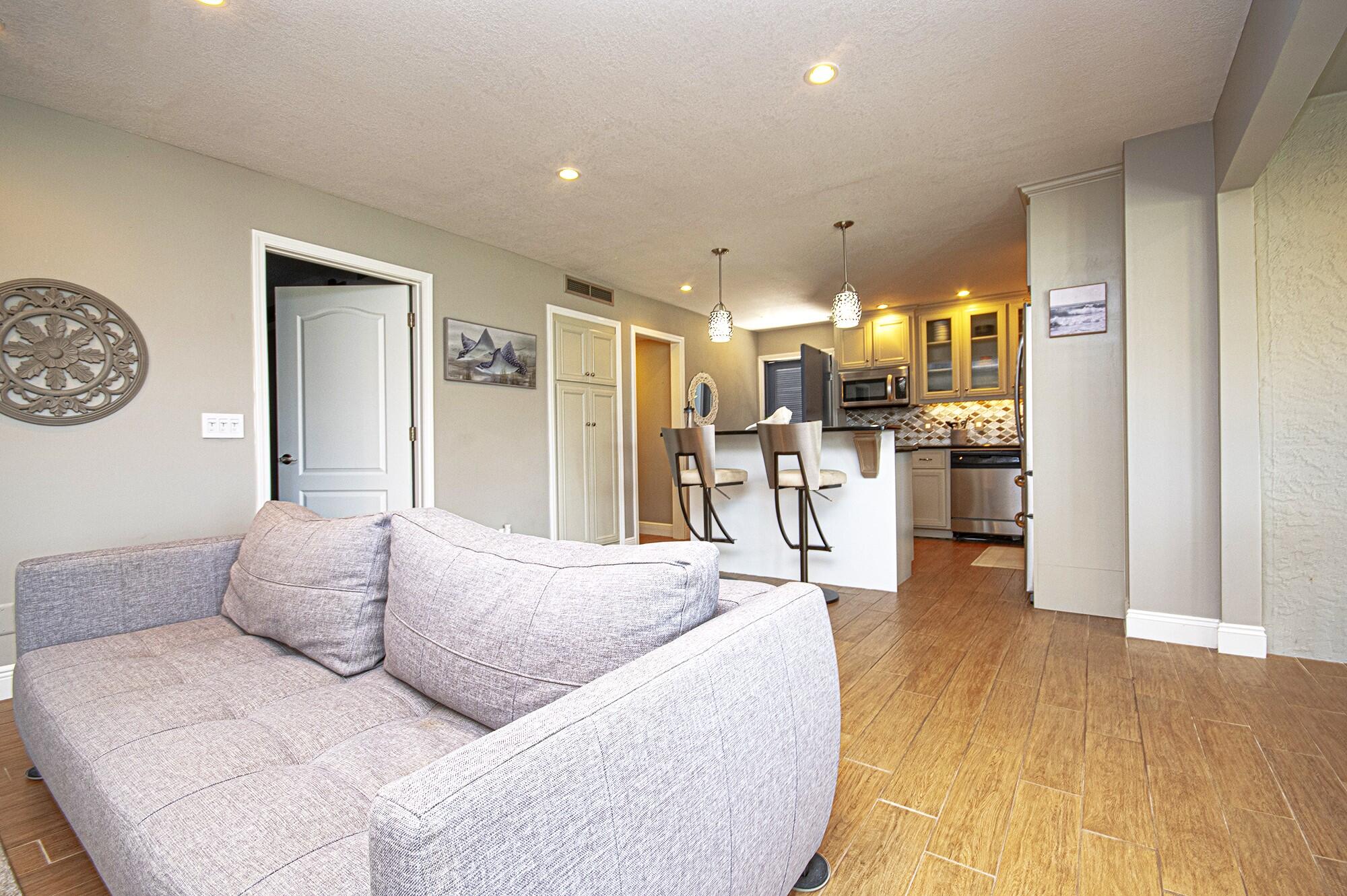 Bay Point Harbour Villas - Residential