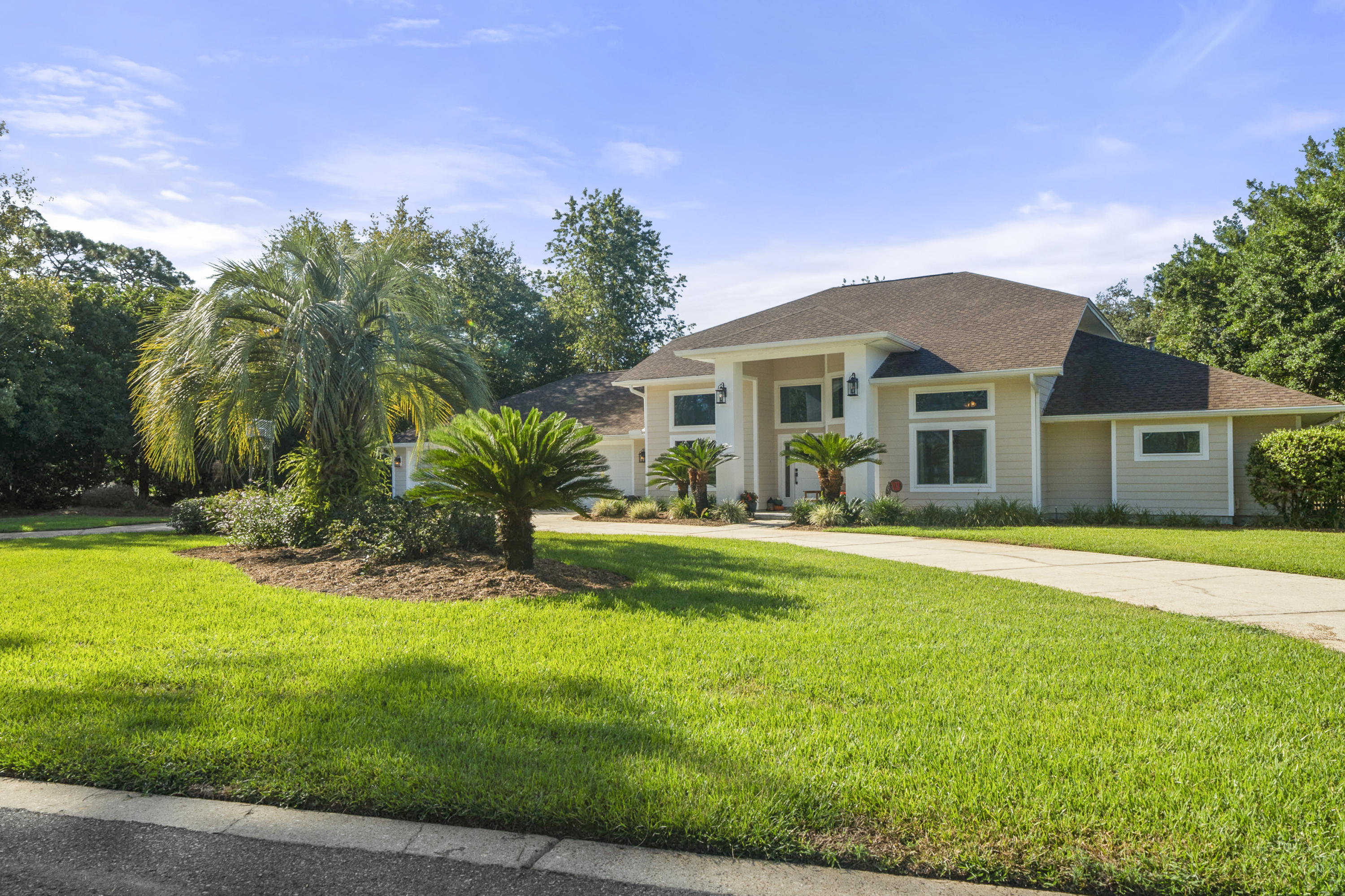 MAGNOLIA PLANTATION AT BLUEWATER BAY - Residential