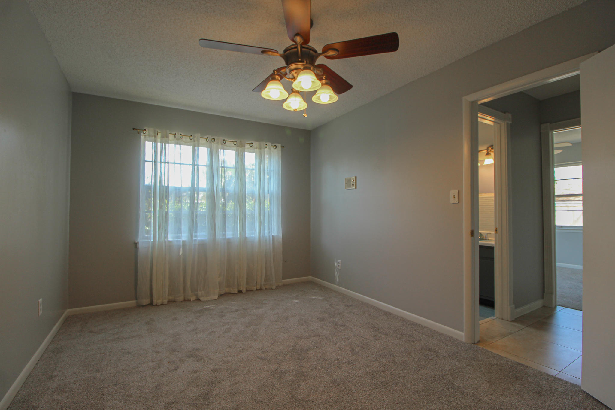 MIDPINES - Residential