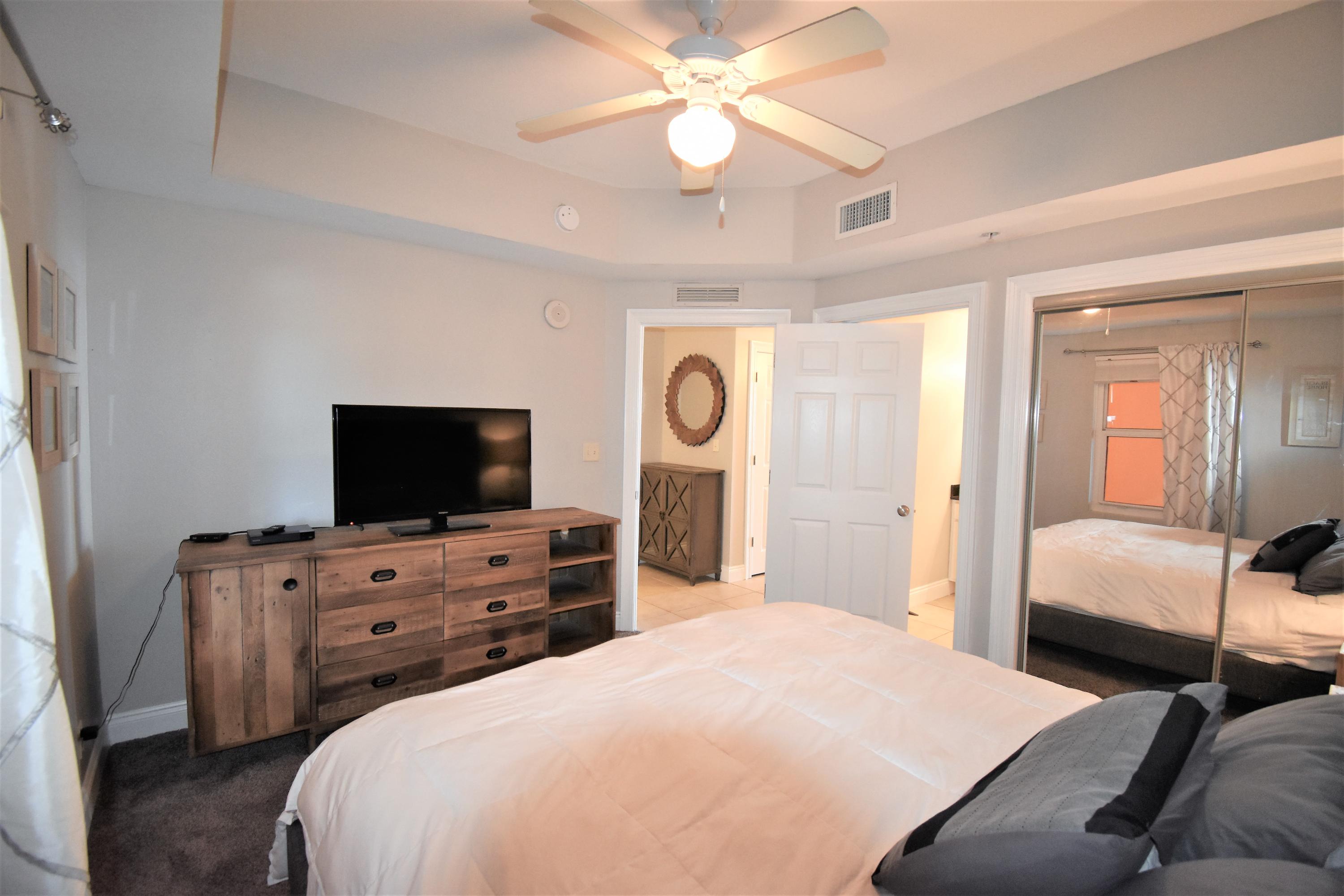 CALYPSO RESORT & TOWERS - Residential