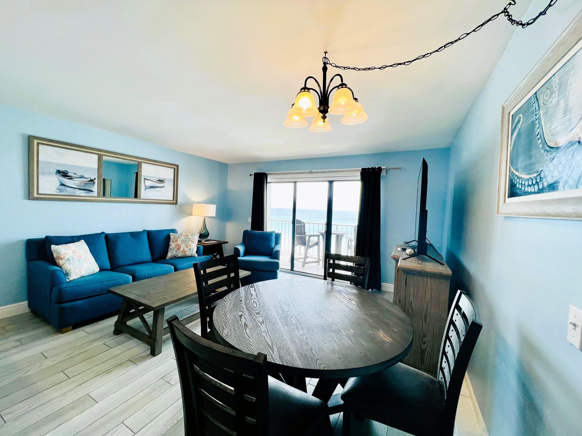 SUMMIT CONDOMINIUM, THE - Residential