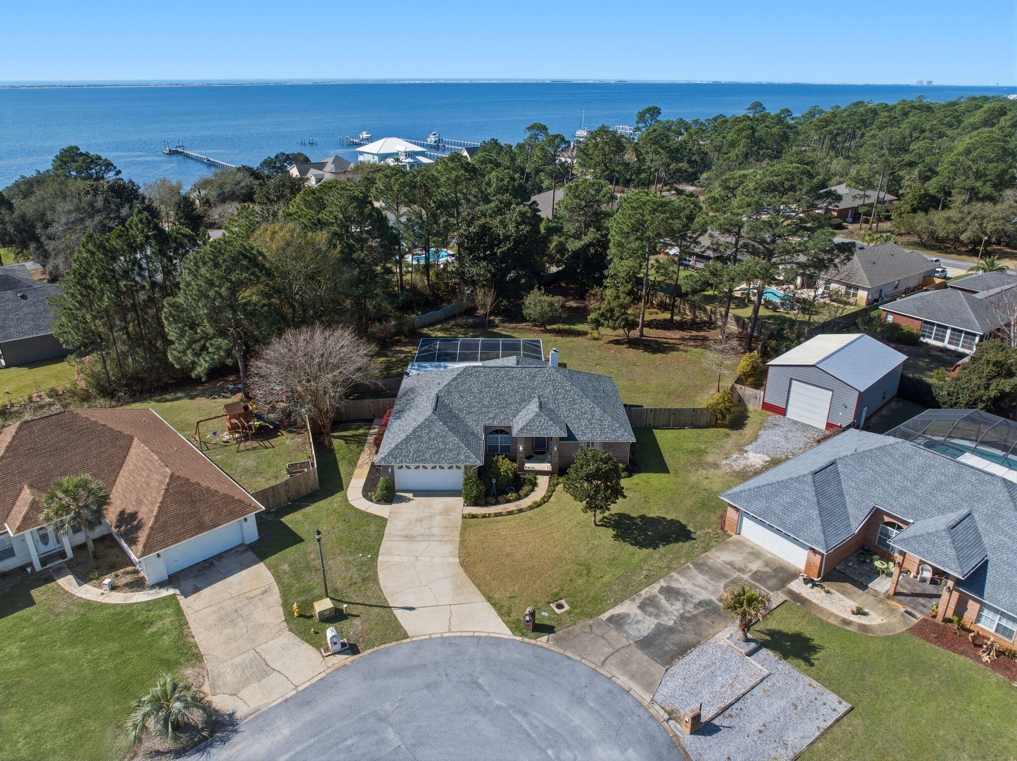 SOUND RETREAT - Residential