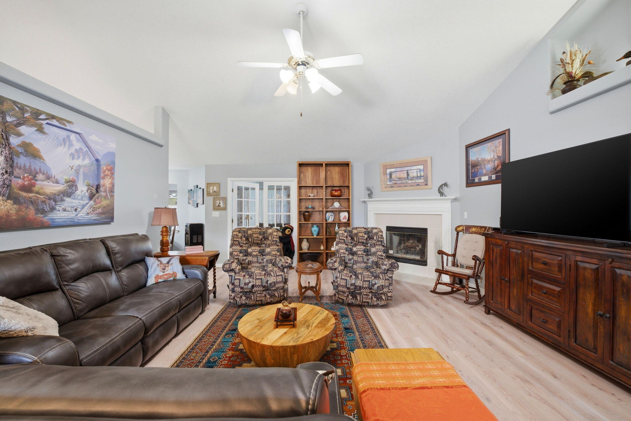 SOUND RETREAT - Residential