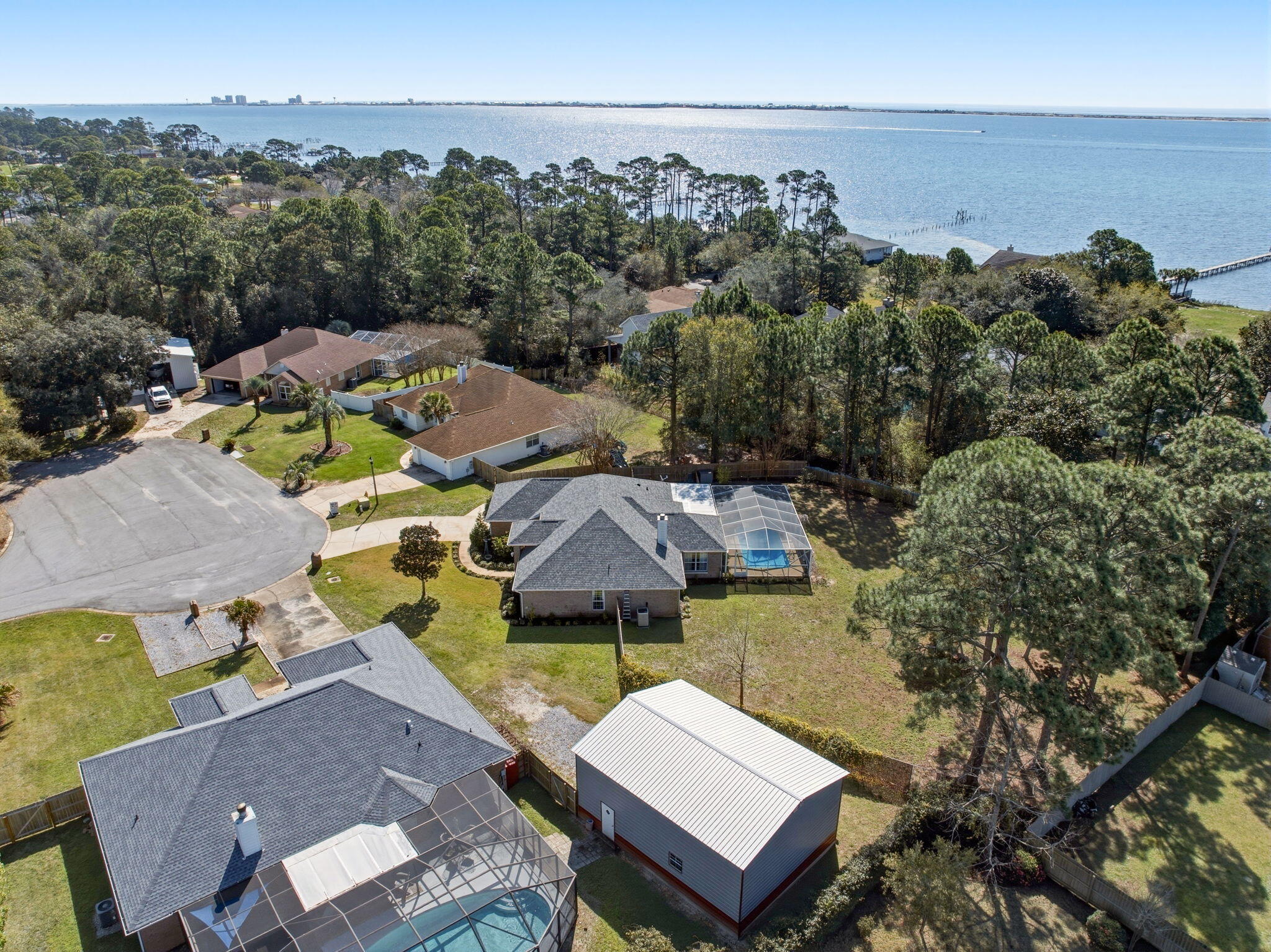 SOUND RETREAT - Residential