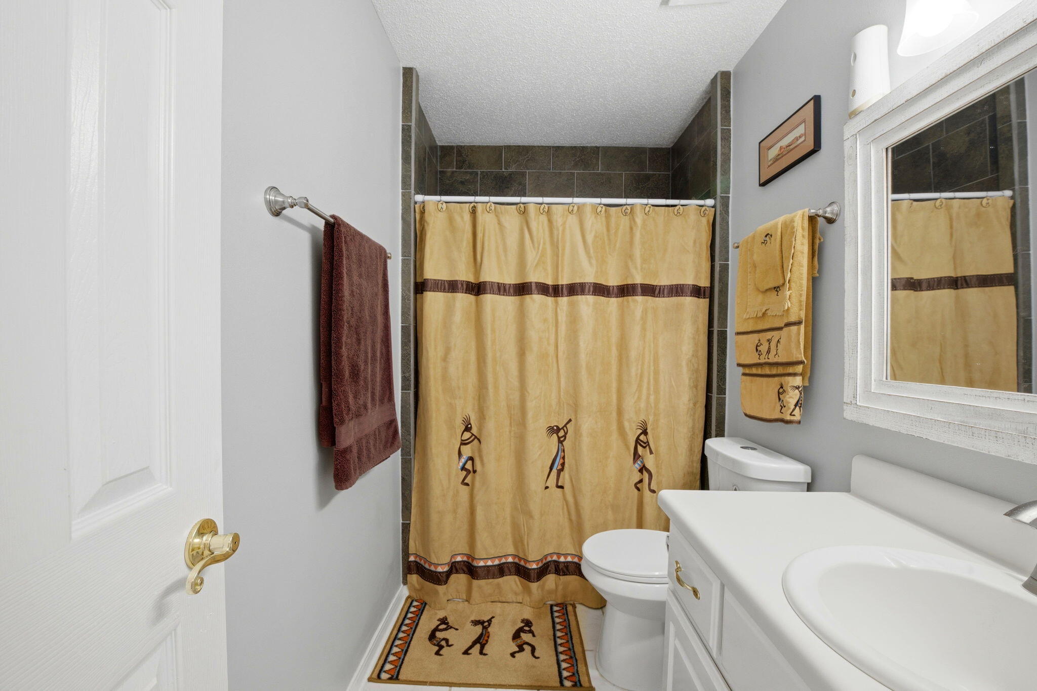 SOUND RETREAT - Residential