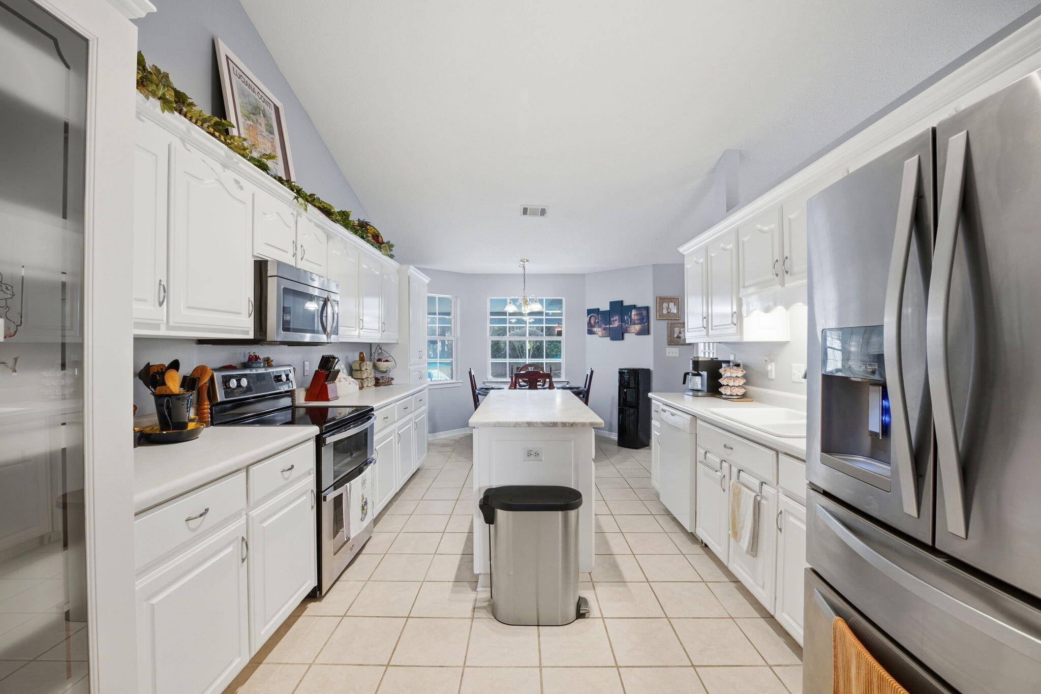 SOUND RETREAT - Residential