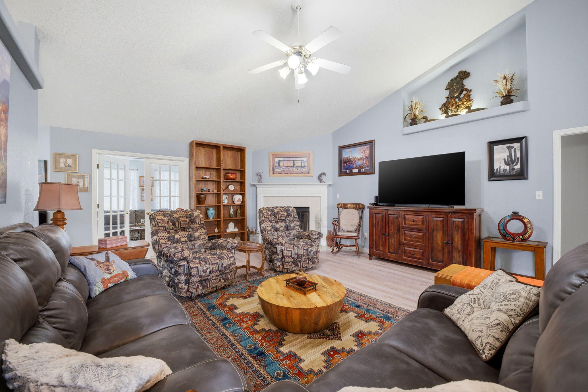 SOUND RETREAT - Residential