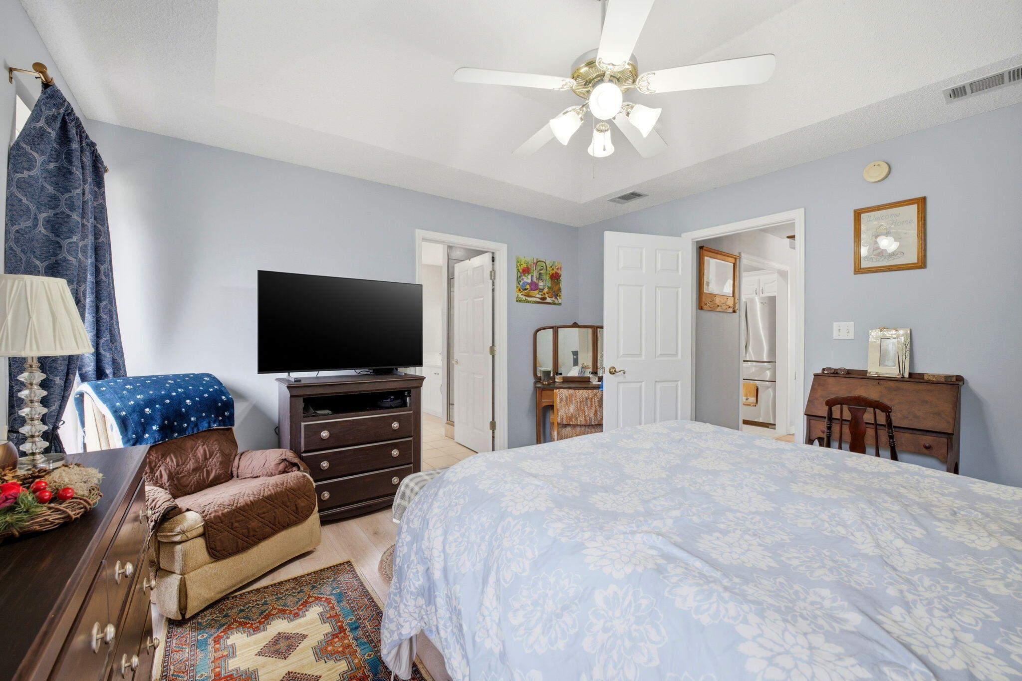 SOUND RETREAT - Residential