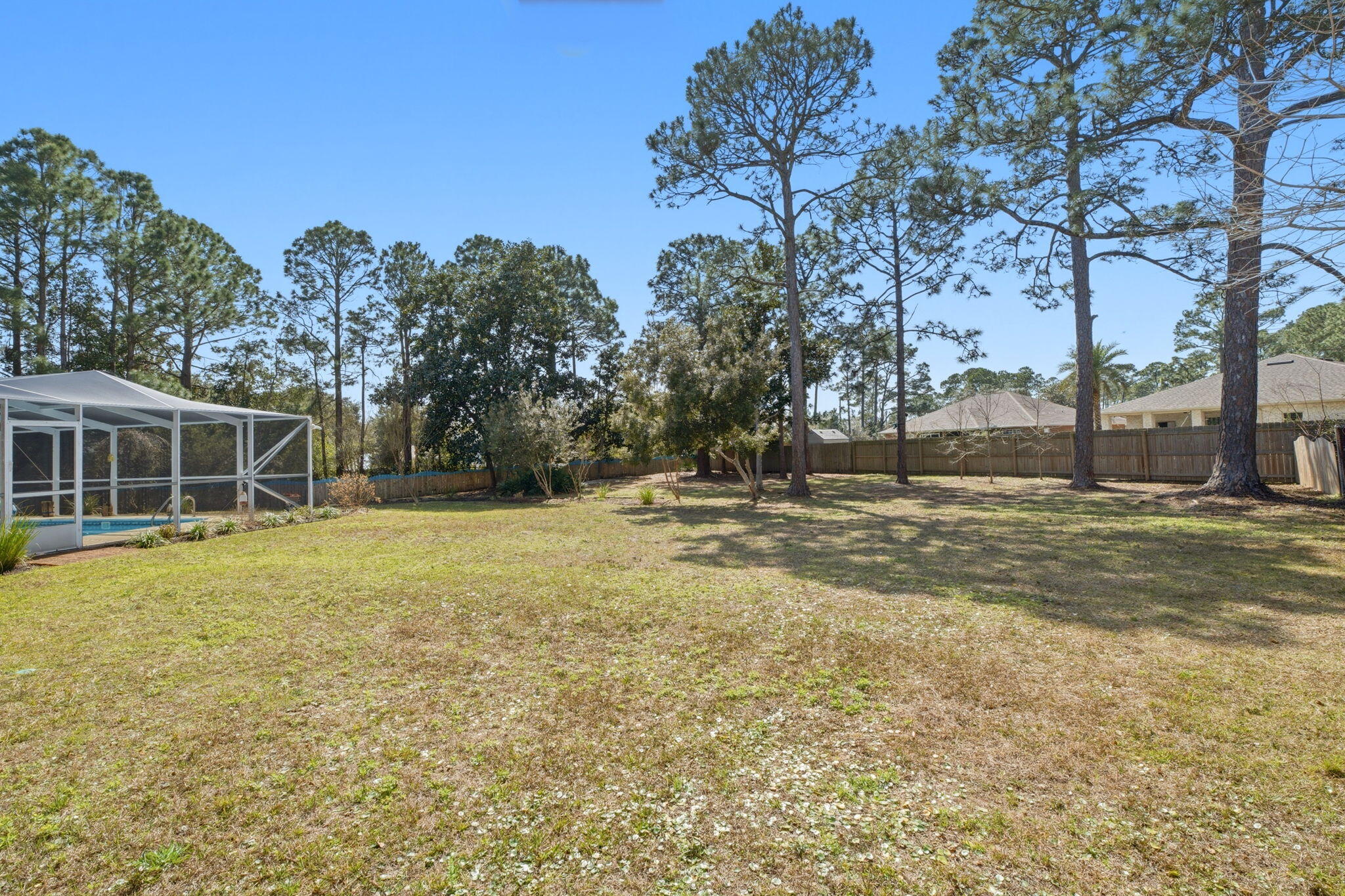 SOUND RETREAT - Residential