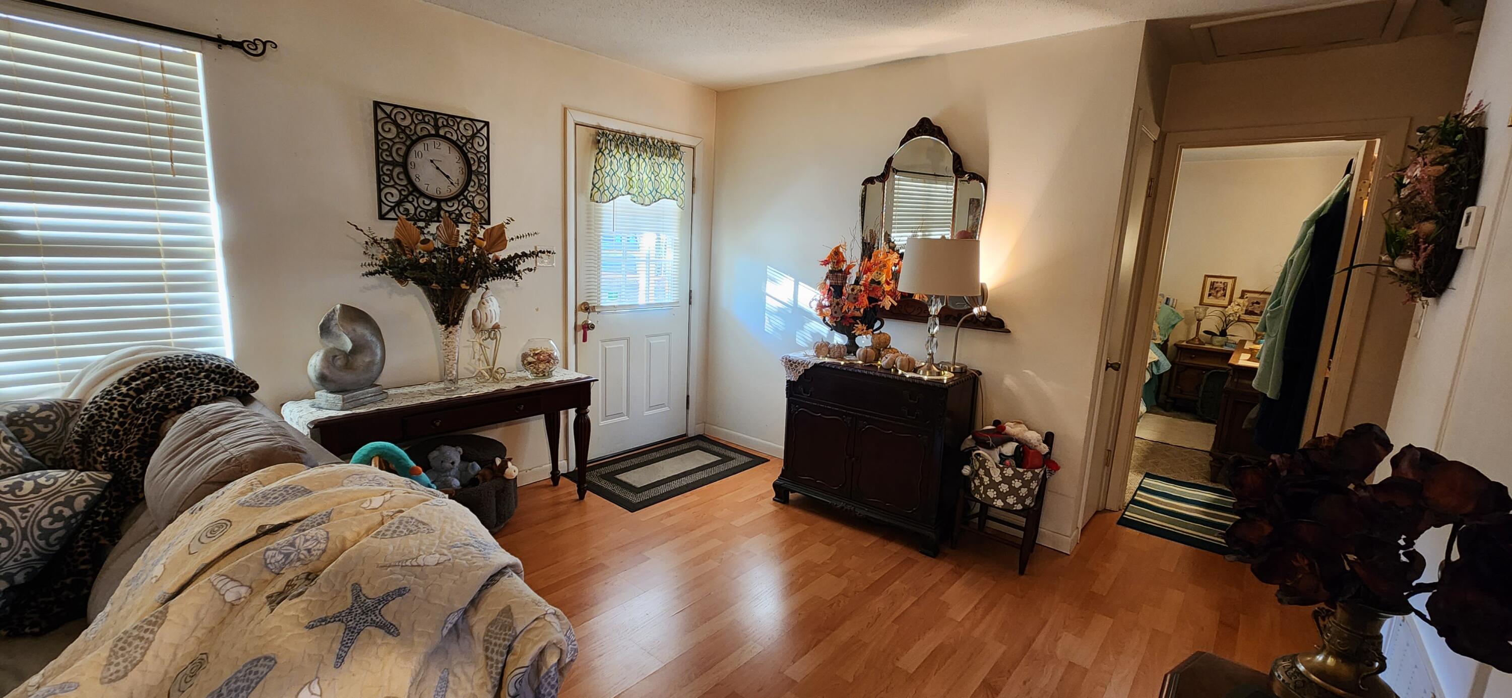 WREN ACRES - Residential