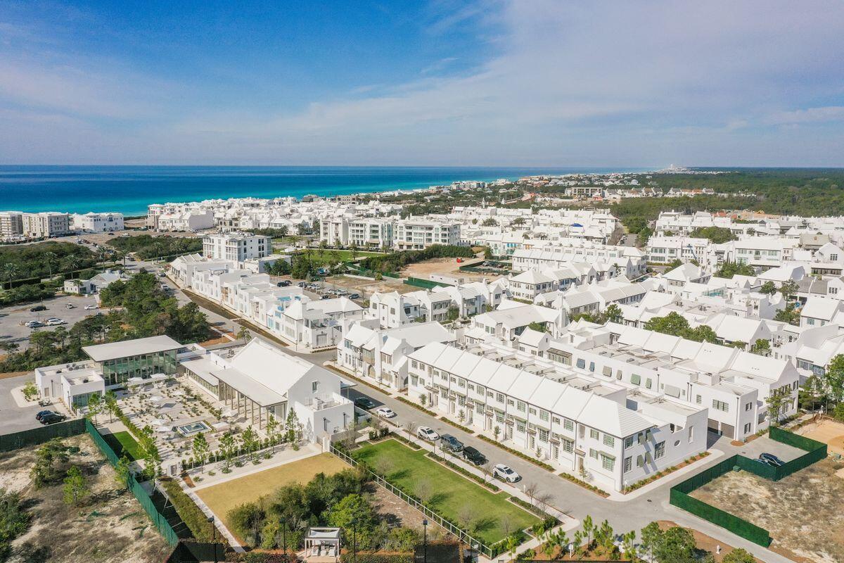 ALYS BEACH - Residential