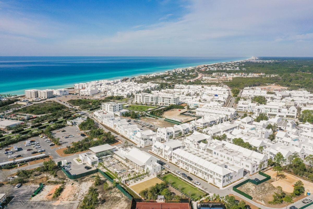 ALYS BEACH - Residential