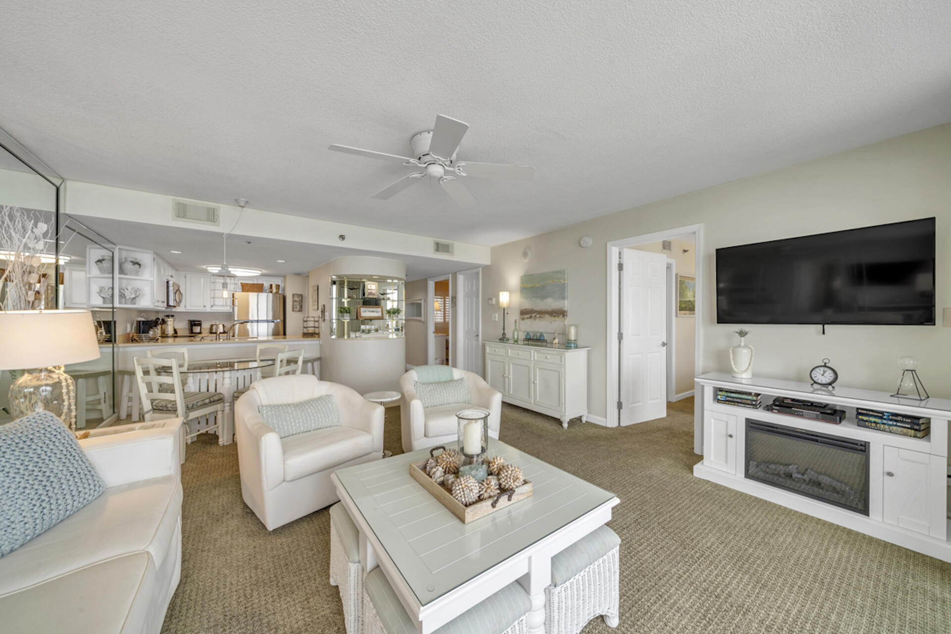 ONE SEAGROVE PLACE CONDOMINIUMS - Residential